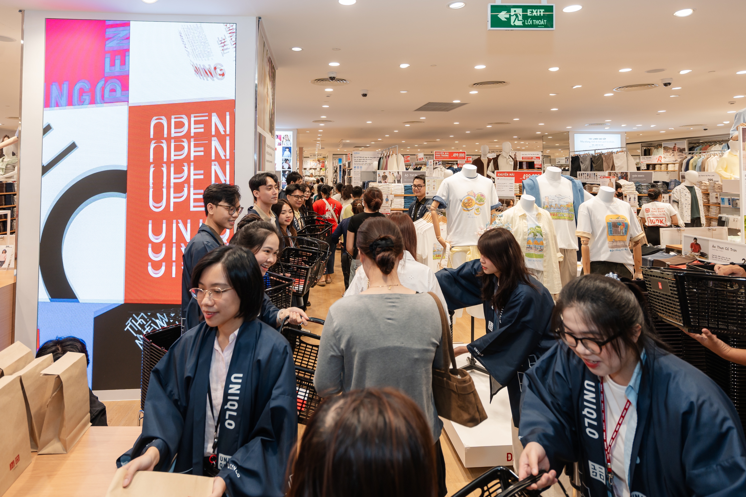 Khai trương cửa hàng UNIQLO AEON MALL Đà Nẵng Thanh Khê - Ảnh 1.