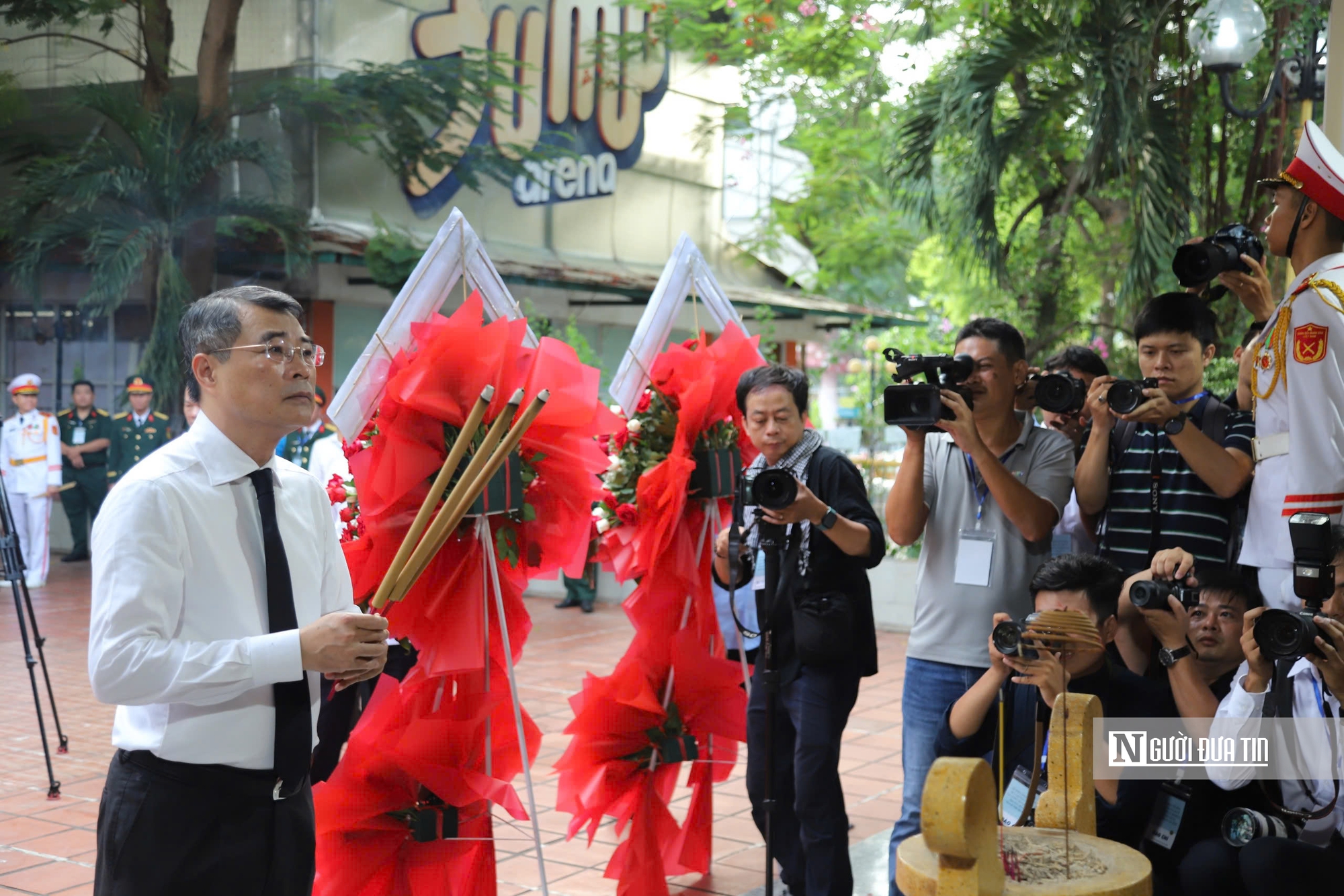 Thủ tướng Lê Minh Hưng dự lễ triển khai tìm kiếm hài cốt liệt sĩ tại Công viên Lê Thị Riêng- Ảnh 1.