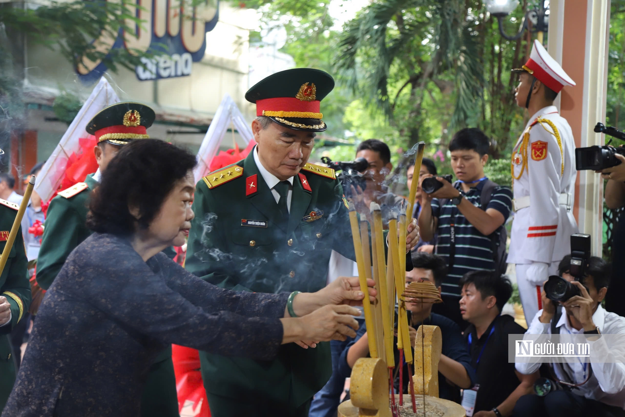 Thủ tướng Lê Minh Hưng dự lễ triển khai tìm kiếm hài cốt liệt sĩ tại Công viên Lê Thị Riêng- Ảnh 2.
