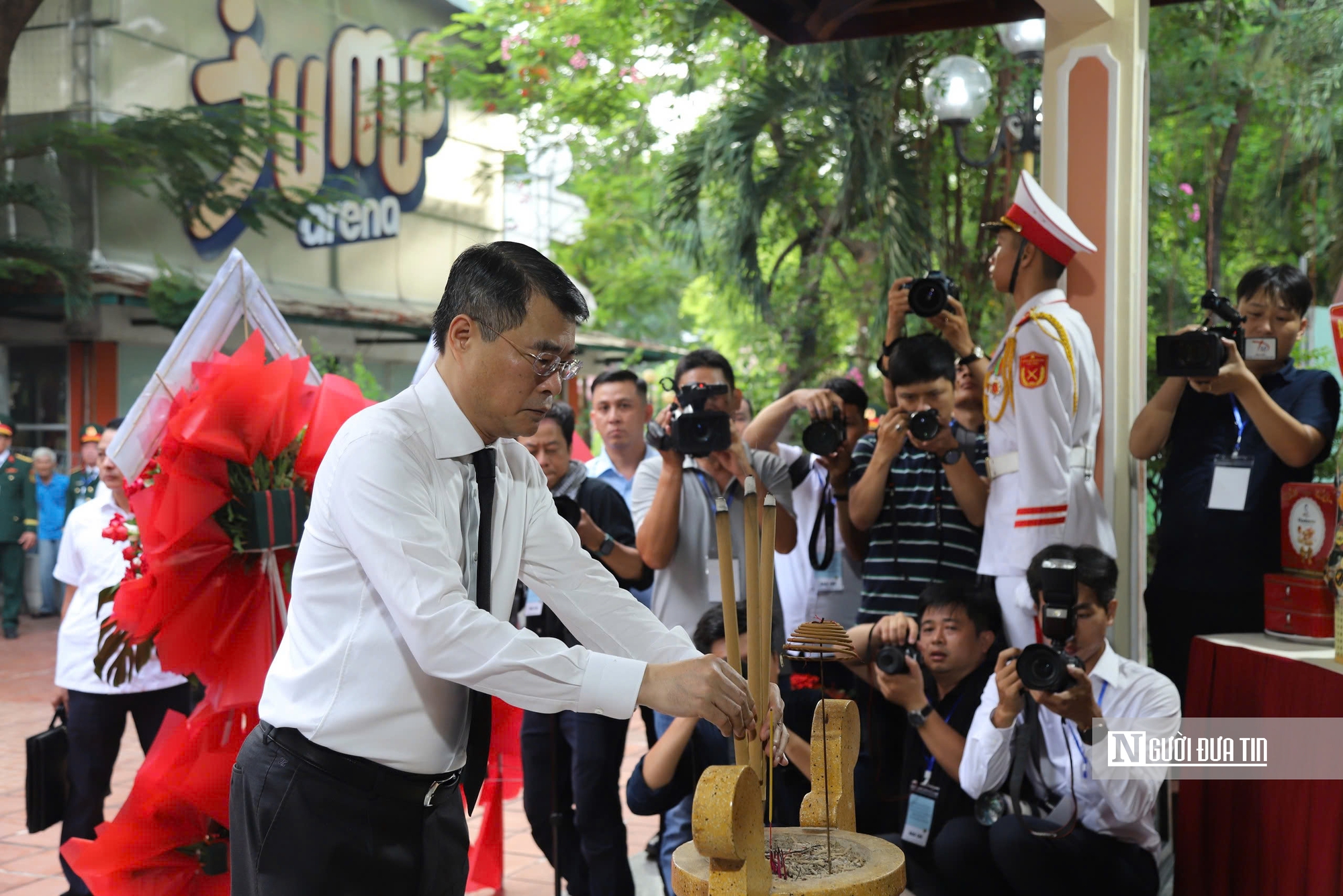 Thủ tướng Lê Minh Hưng dự lễ triển khai tìm kiếm hài cốt liệt sĩ tại Công viên Lê Thị Riêng- Ảnh 3.