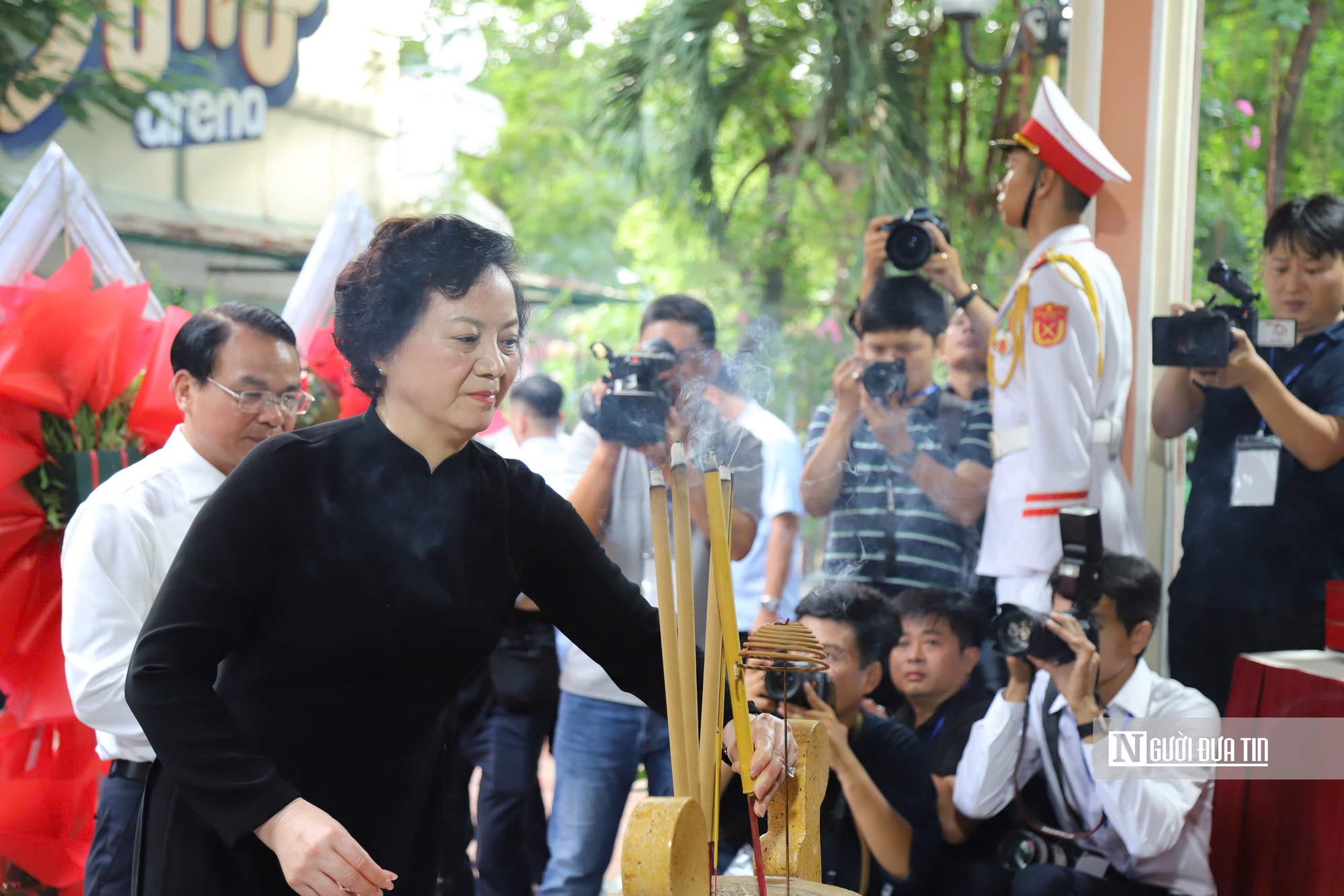 Thủ tướng Lê Minh Hưng dự lễ triển khai tìm kiếm hài cốt liệt sĩ tại Công viên Lê Thị Riêng- Ảnh 4.