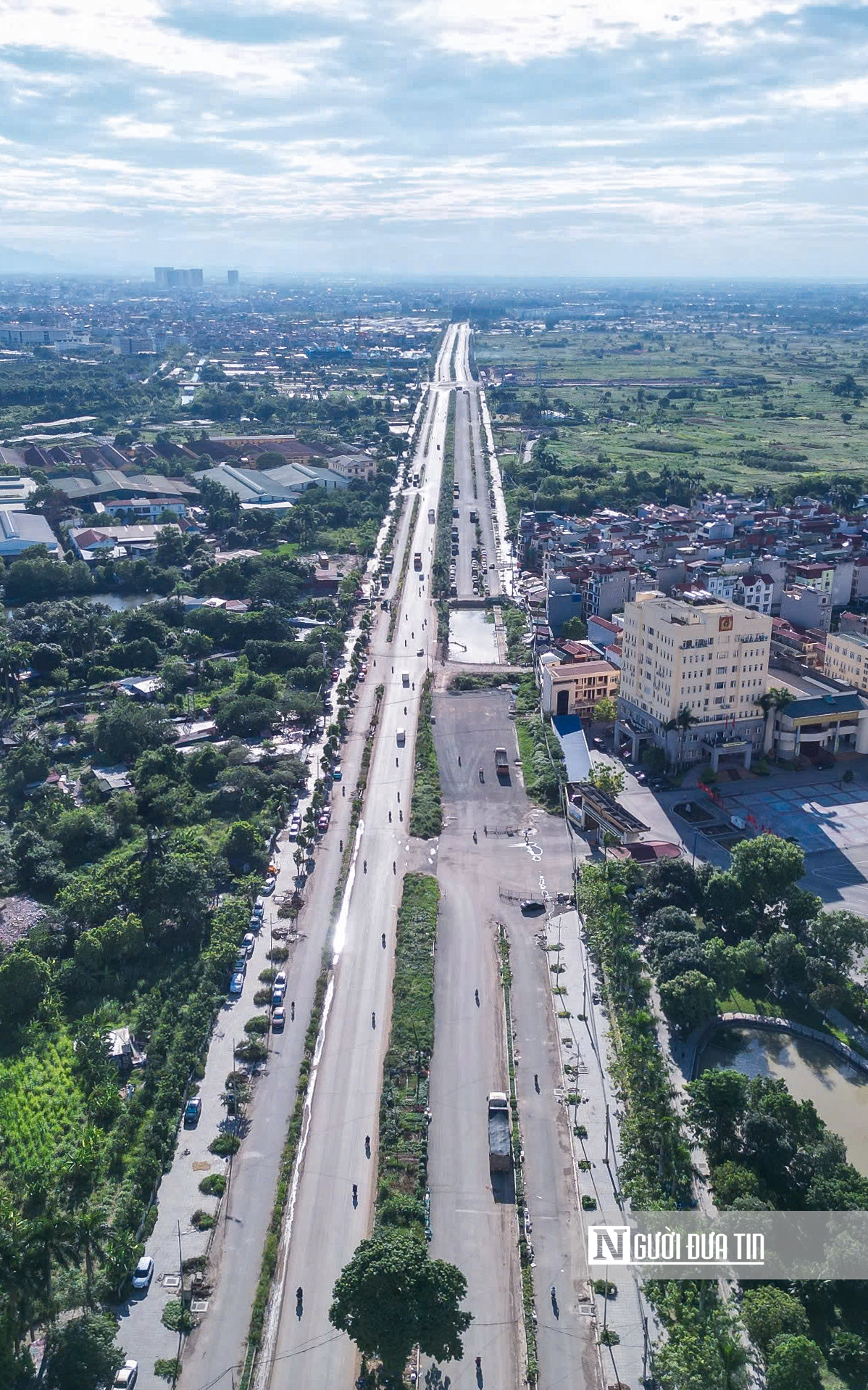 To&agrave;n cảnh tuyến đường 10 l&agrave;n xe ở H&agrave; Nội sau khi gỡ vướng giải ph&oacute;ng mặt bằng- Ảnh 8.