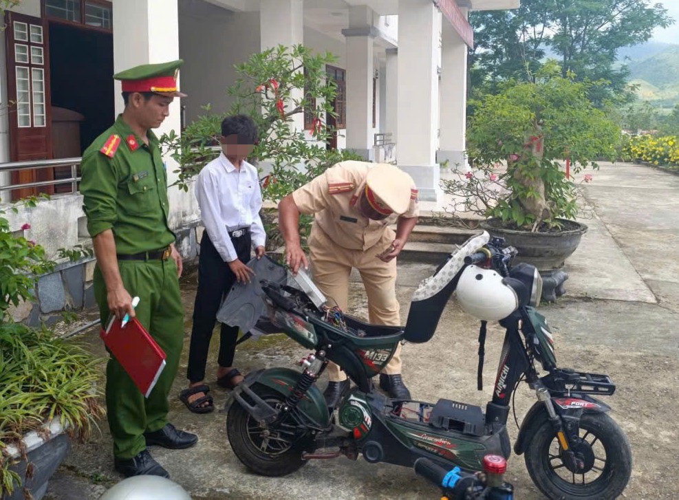 Đừng để bốc đồng một phút, lỡ cả thanh xuân- Ảnh 2.
