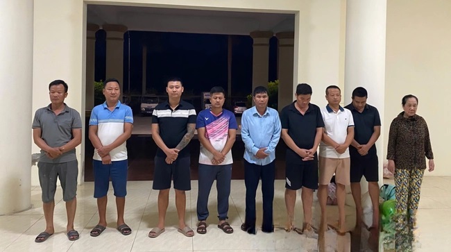 Triệt phá đường dây cá độ bóng đá giao dịch hơn 200 tỷ đồng- Ảnh 1.