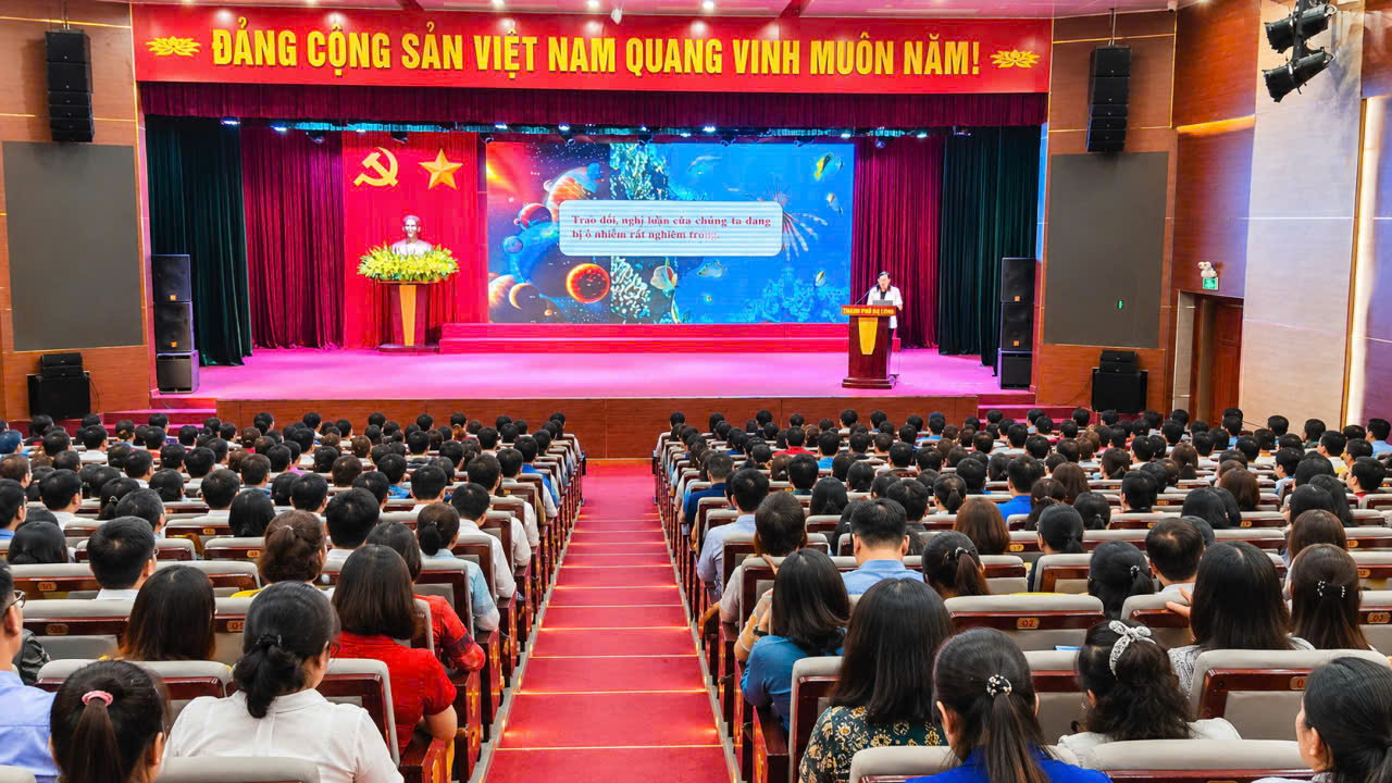 Hội Luật gia Tp.Hải Phòng đẩy mạnh phổ biến pháp luật về bảo vệ môi trường- Ảnh 2.