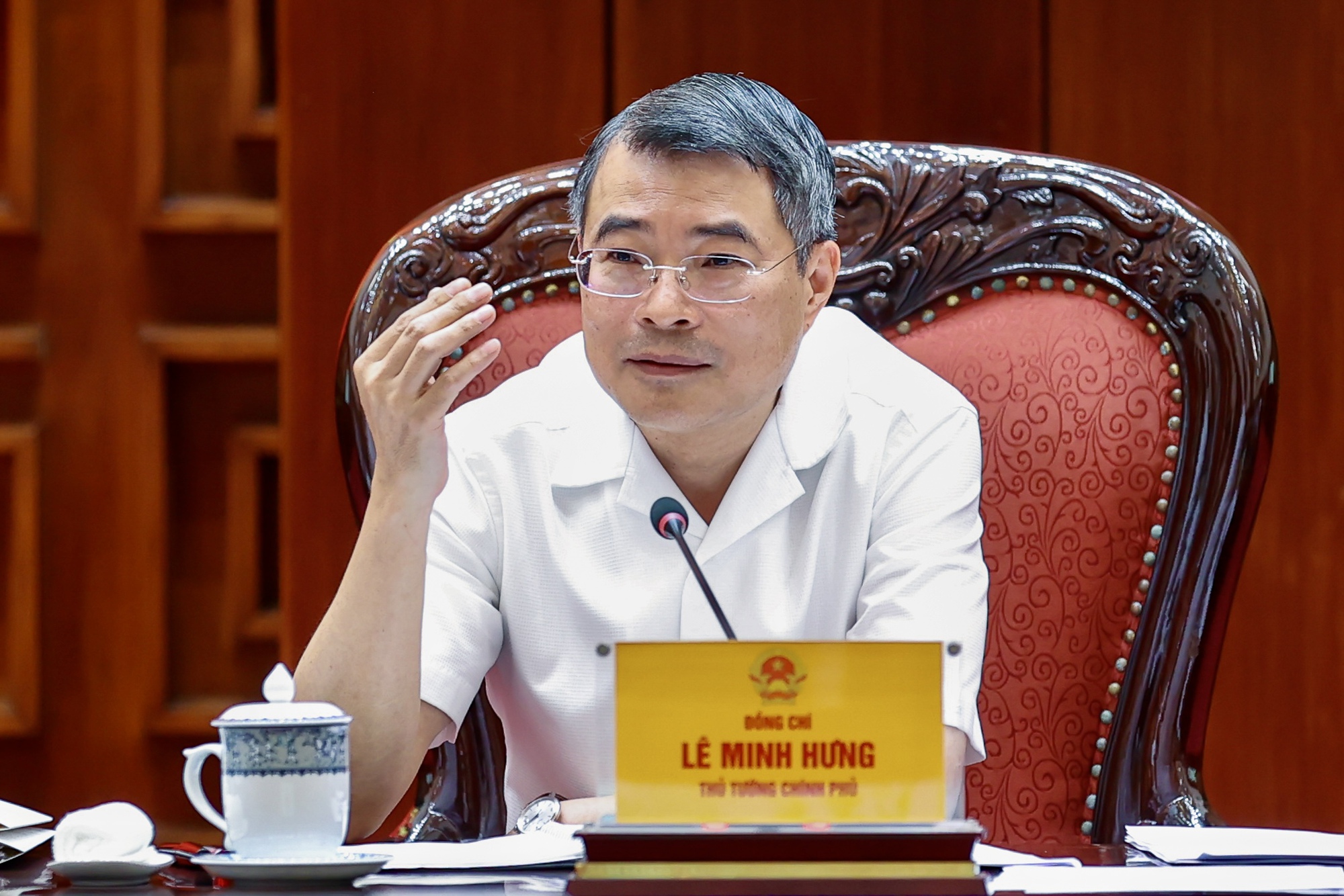 Thủ tướng chủ trì phiên họp về thu hồi tài sản bị chiếm đoạt, thất thoát trong các vụ án - Ảnh 1.