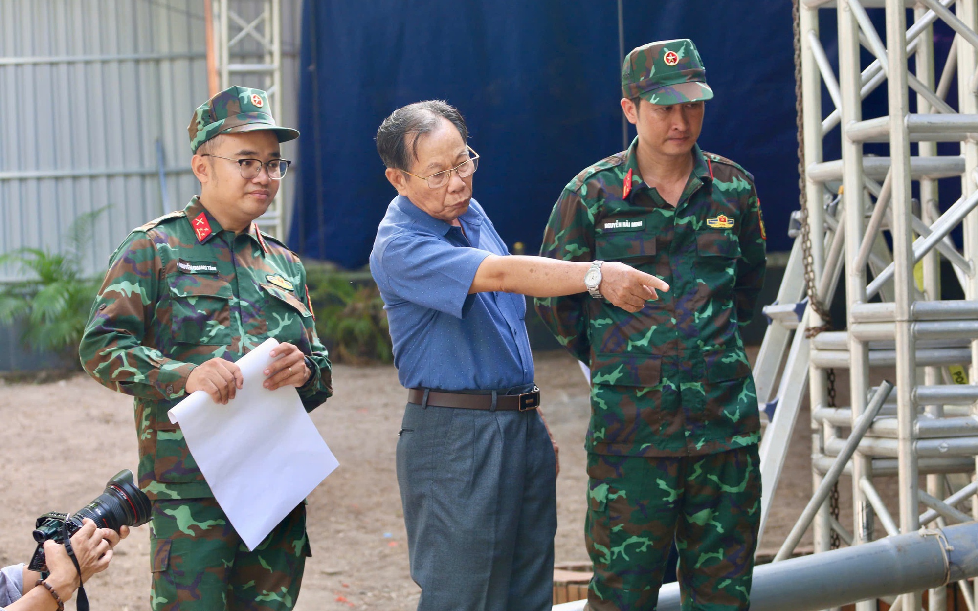 Gần thêm hy vọng đưa liệt sĩ trở về: Tp.HCM tiếp nhận hồ sơ chôn cất 21 liệt sĩ và nhiều tư liệu quý từ Hoa Kỳ - Ảnh 8.