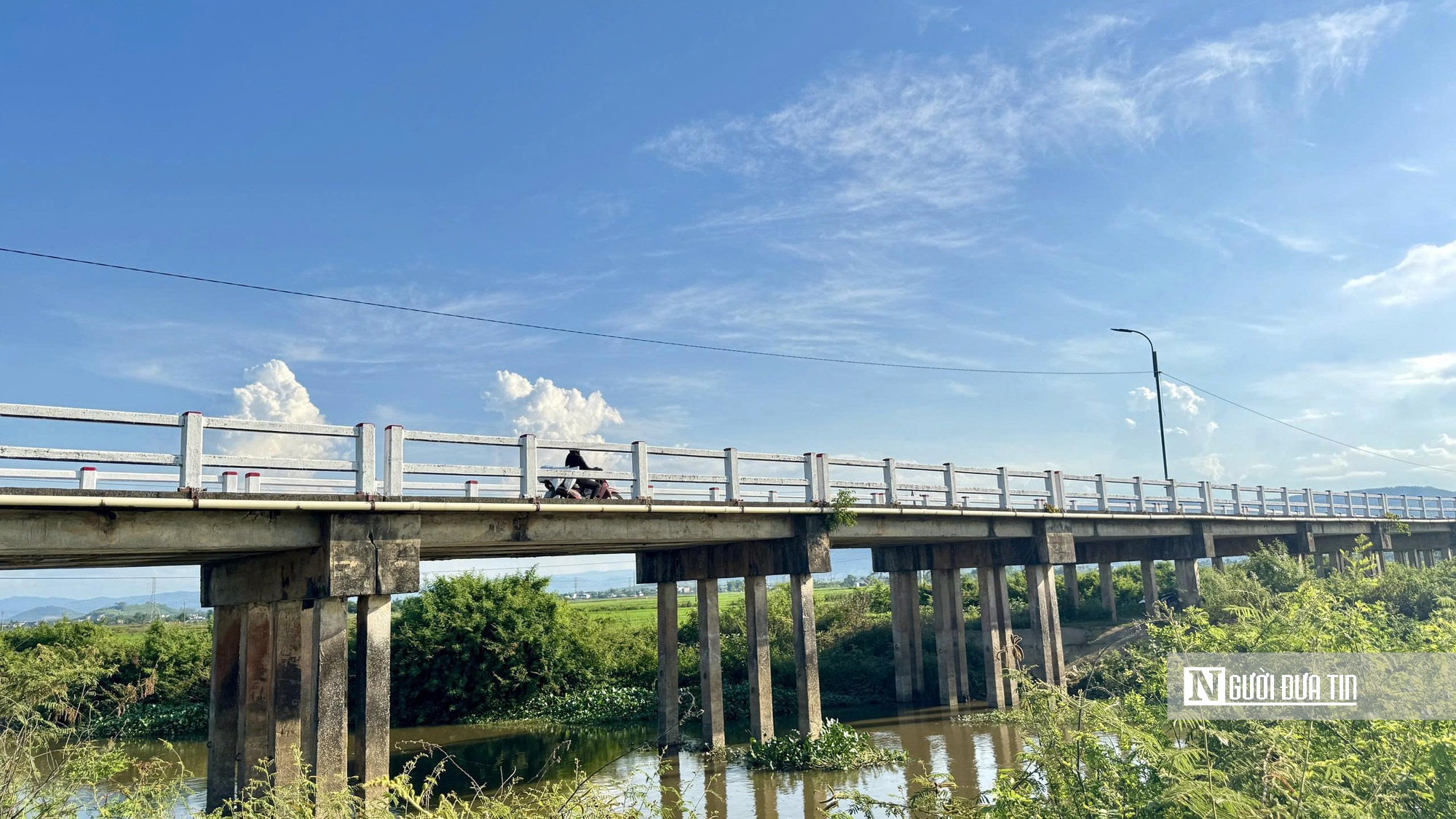 Những cây cầu "già nua" chờ được thay thế - Ảnh 4.