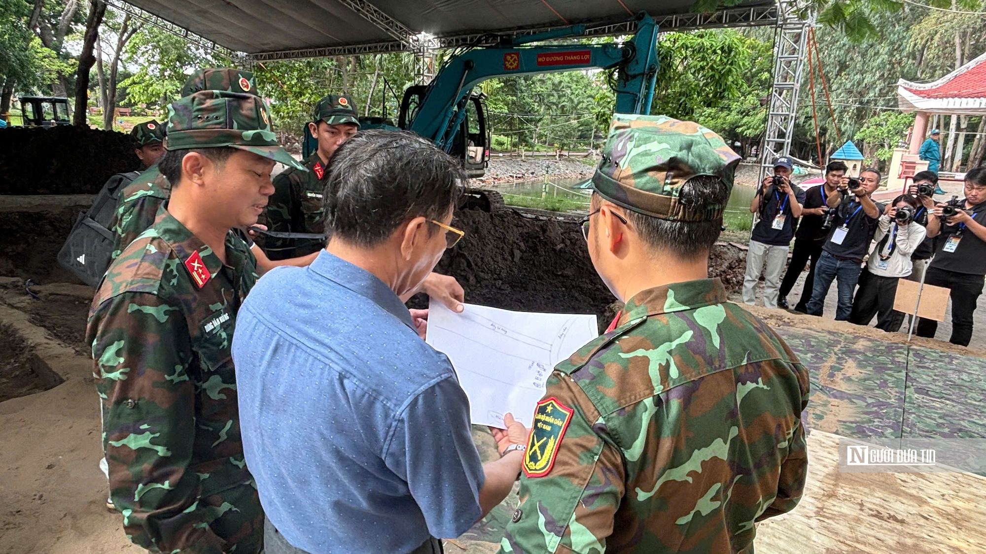 Gần 60 năm đi tìm đồng đội: “Các anh nằm dưới lòng đất lạnh quá rồi…” - Ảnh 5.