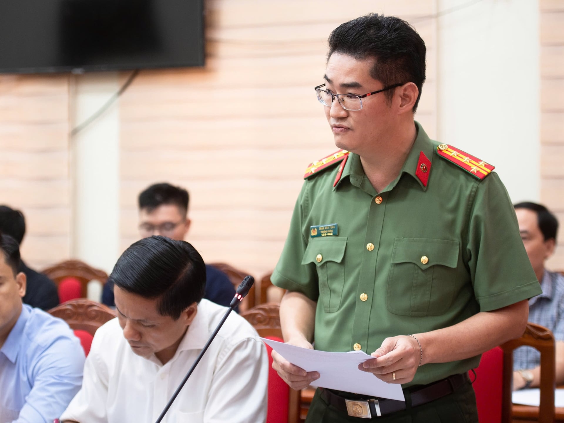 Vụ điểm thi cao bất thường ở Tuyên Quang: Khởi tố phó hiệu trưởng và 2 người khác- Ảnh 1.