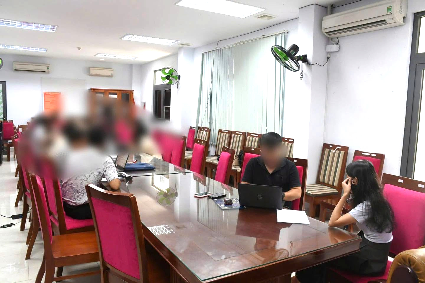 Hành trình bắt giữ đường dây bẫy người trẻ đổi đời bằng tiền ảo ở Đà Nẵng - Ảnh 3.
