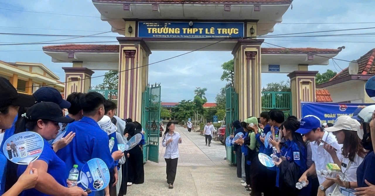 Vụ gian lận thi ở Quảng Trị: Hủy kết quả thi của con hiệu trưởng Trường THPT Lê Trực- Ảnh 1.