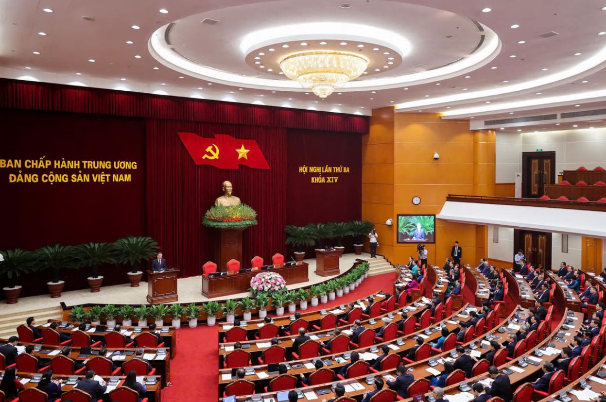 Công tác tuyên giáo - Từ thống nhất nhận thức đến quy tụ lòng dân
- Ảnh 1.