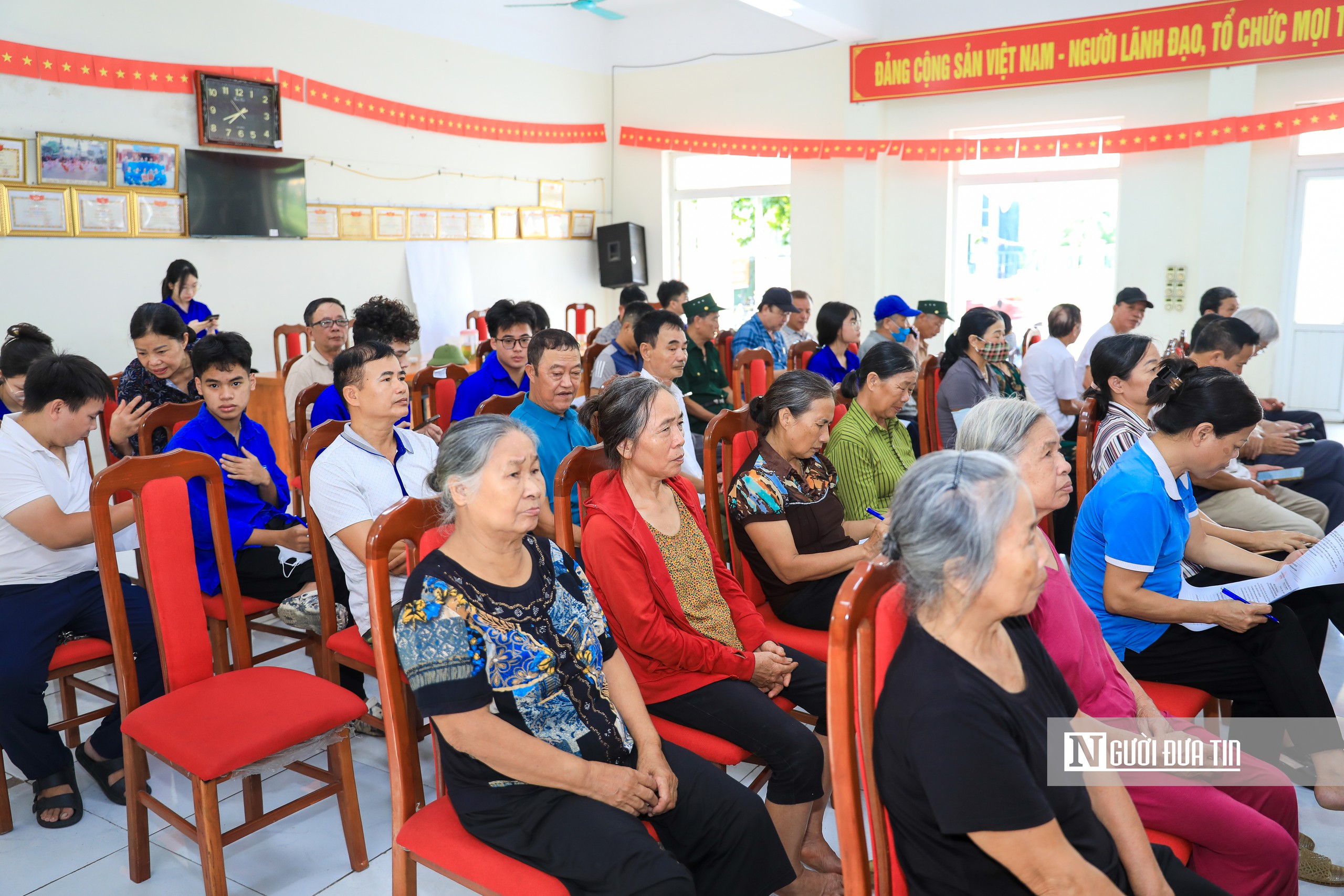 Người dân xã Thư Lâm phấn khởi hưởng ứng chiến dịch vì Thư Lâm phát triển- Ảnh 3.