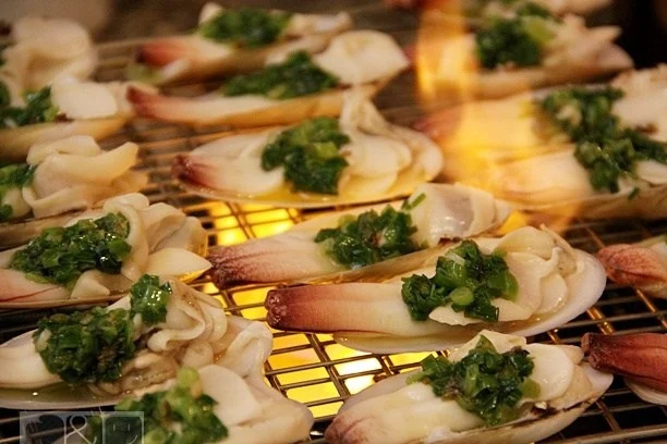 Loài ốc có tên nghe lạ tai và hình dáng đặc biệt, gây chú ý nhờ phần thịt giòn ngọt - Ảnh 3.