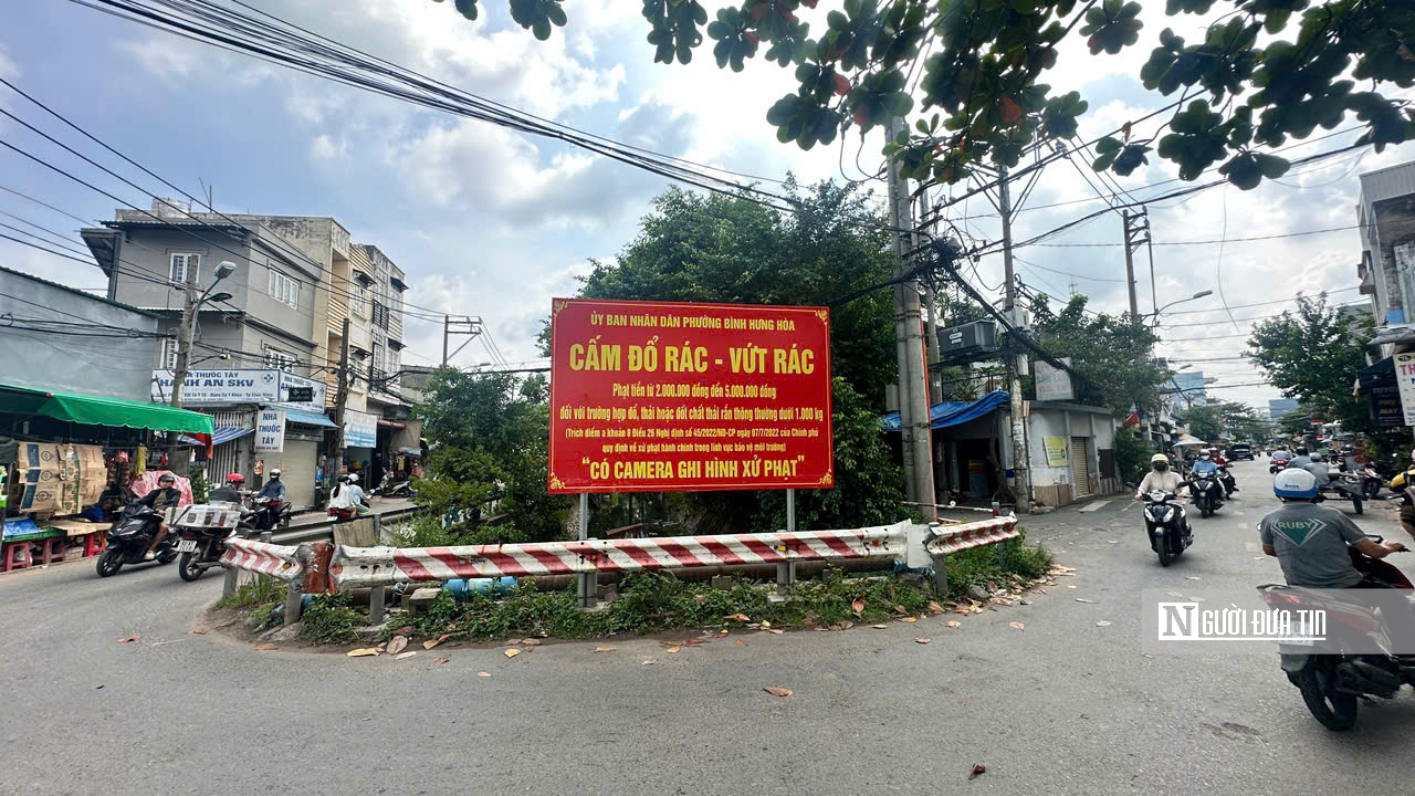 Mắc kẹt trong d&ograve;ng "nước đen": Người d&acirc;n khu T&acirc;y TP.HCM m&ograve;n mỏi chờ giải ph&aacute;p gốc- Ảnh 5.