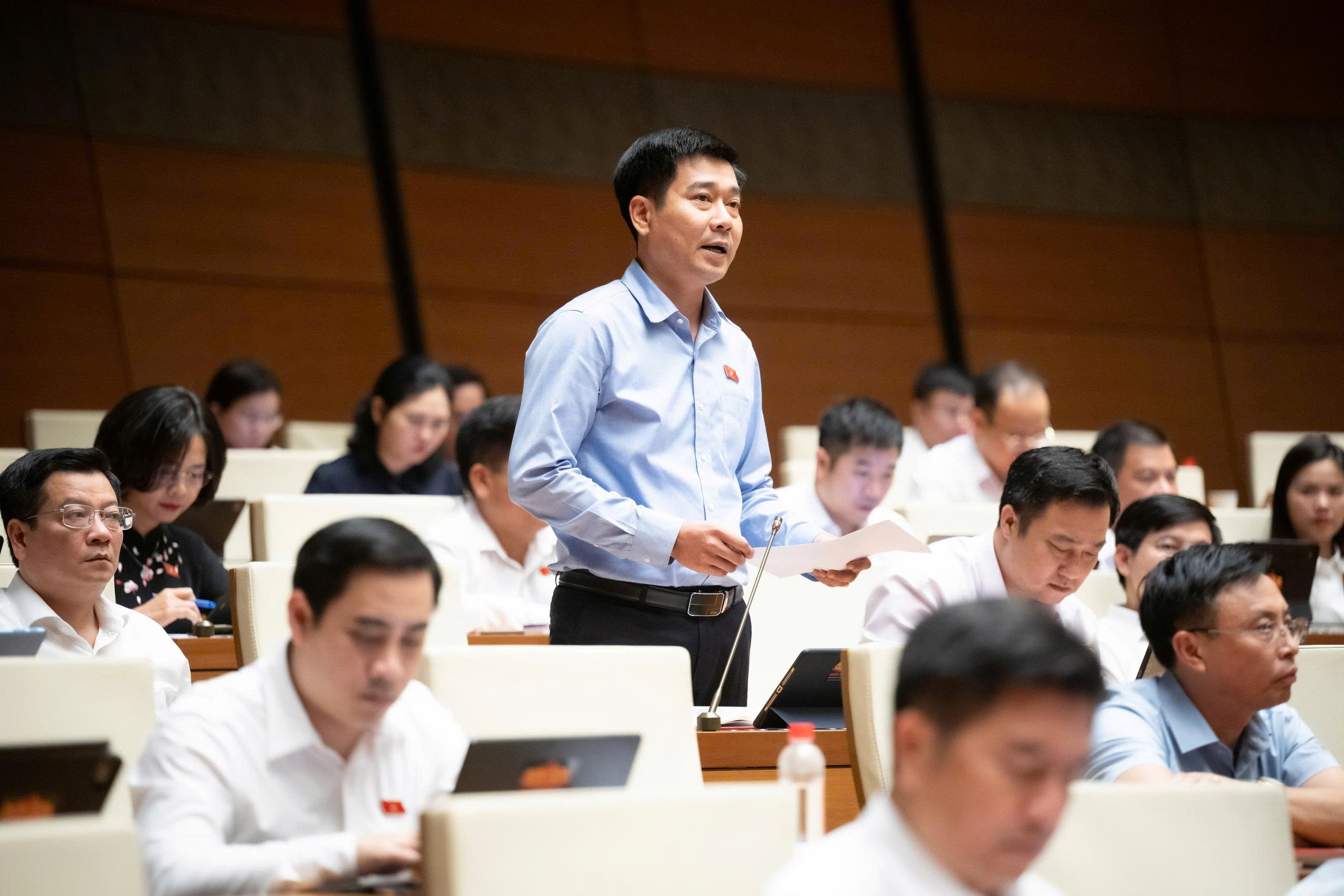 Bộ trưởng Xây dựng: Thu hẹp đáng kể các trường hợp phải có chứng chỉ hành nghề kiến trúc - Ảnh 3.
