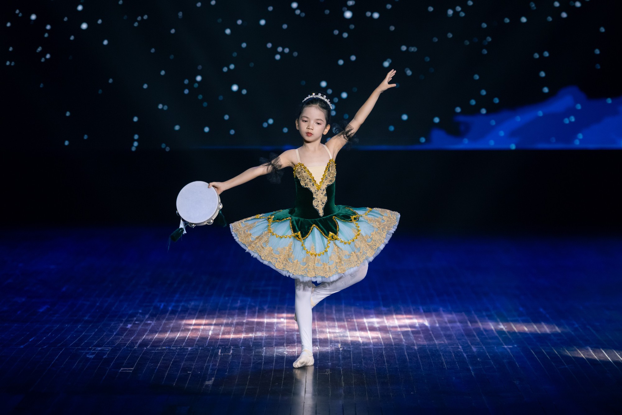 Tinh hoa Vũ đạo nhí 2026: Những tài năng nhỏ chinh phục sân khấu Chung kết - Ảnh 1.