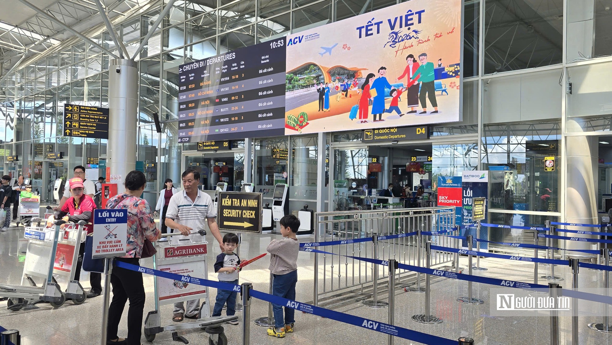 Sân bay Liên Khương mở lại, tạo “cú hích” cho du lịch Lâm Đồng - Ảnh 2.