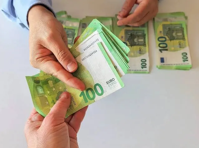 Người dân quốc gia vùng Baltic ngày càng ngại quyên góp hỗ trợ Ukraine, lý do là gì?- Ảnh 1.