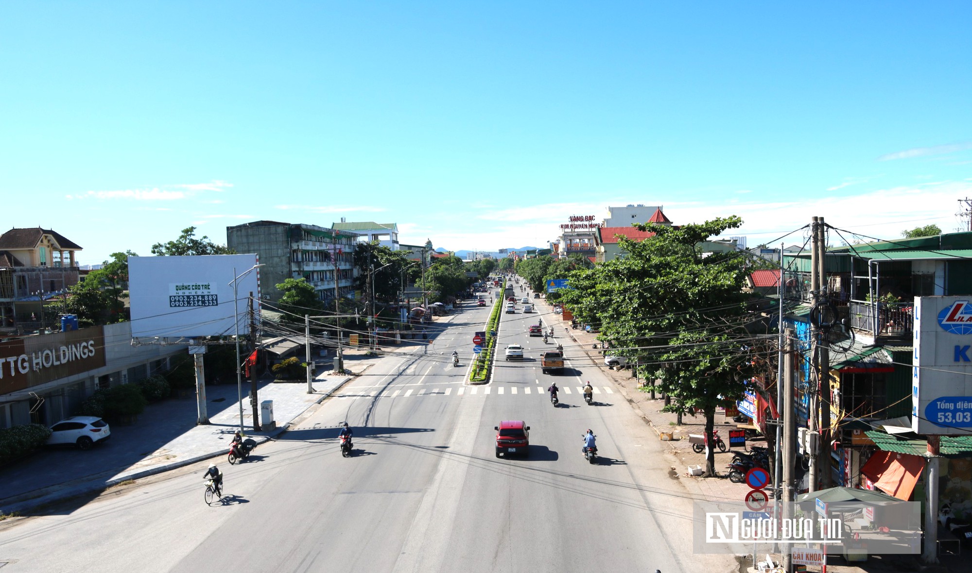 Ngắm diện mạo những tuyến đường xương sống ở Nghệ An trước khi đại nâng cấp- Ảnh 2.