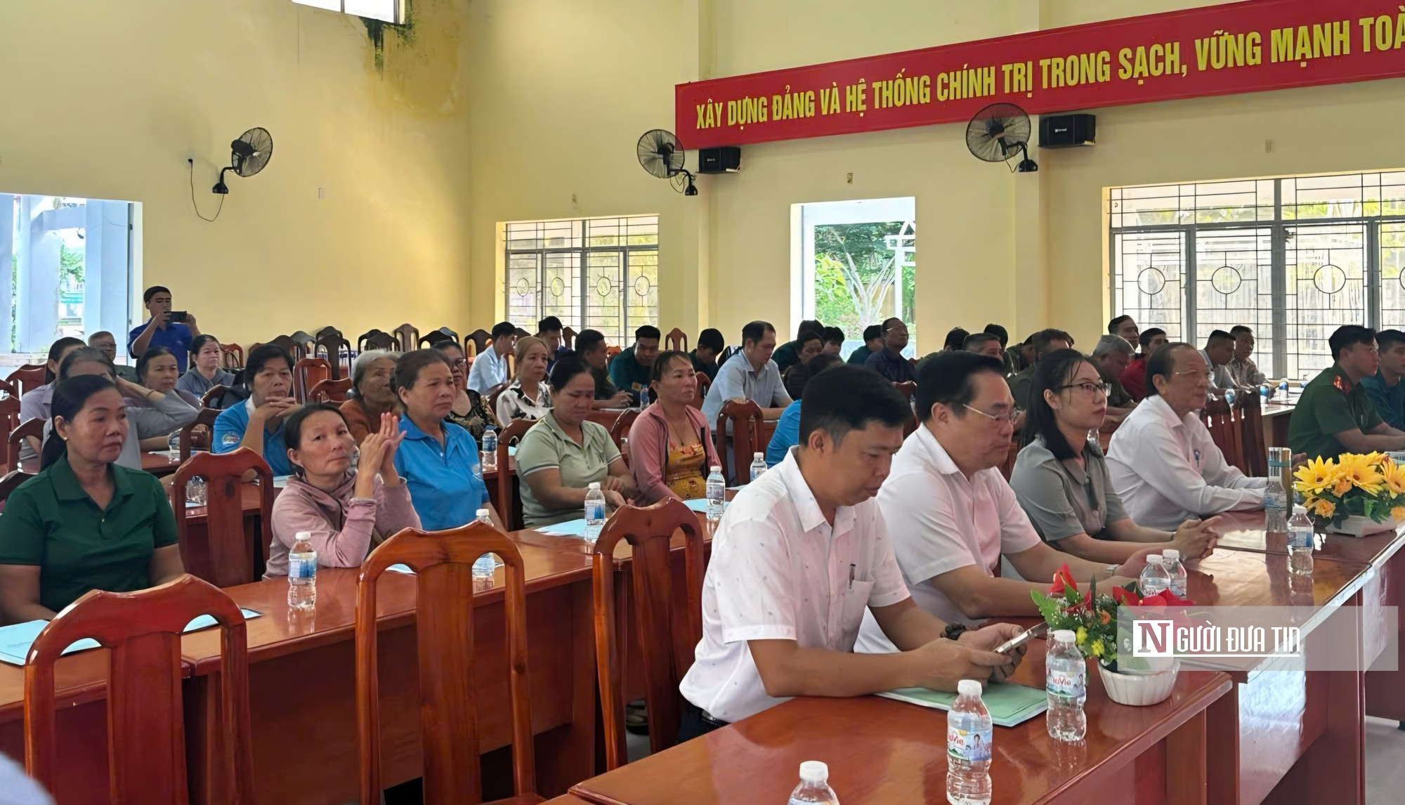 Hội Luật gia Tp.Đồng Nai tuy&ecirc;n truyền ph&aacute;p luật tại x&atilde; Ph&uacute; L&yacute;- Ảnh 3.