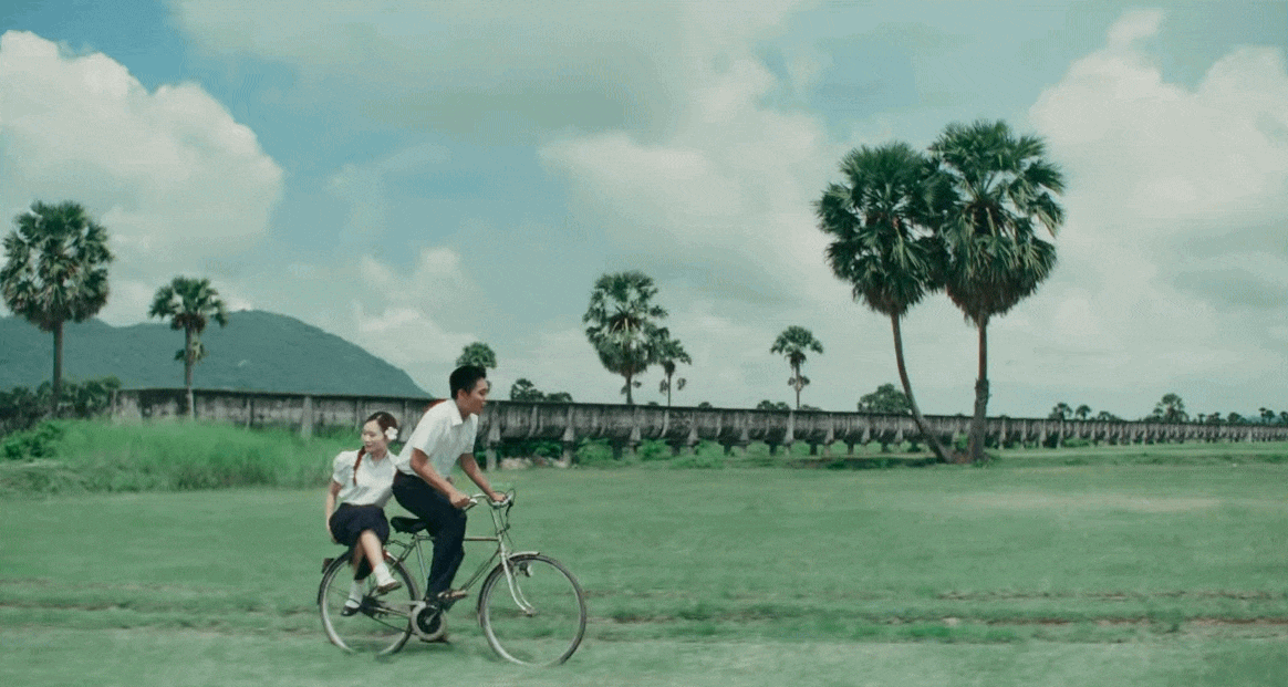 Phương Mỹ Chi "lấy chồng" ở tuổi 23? - Ảnh 2.