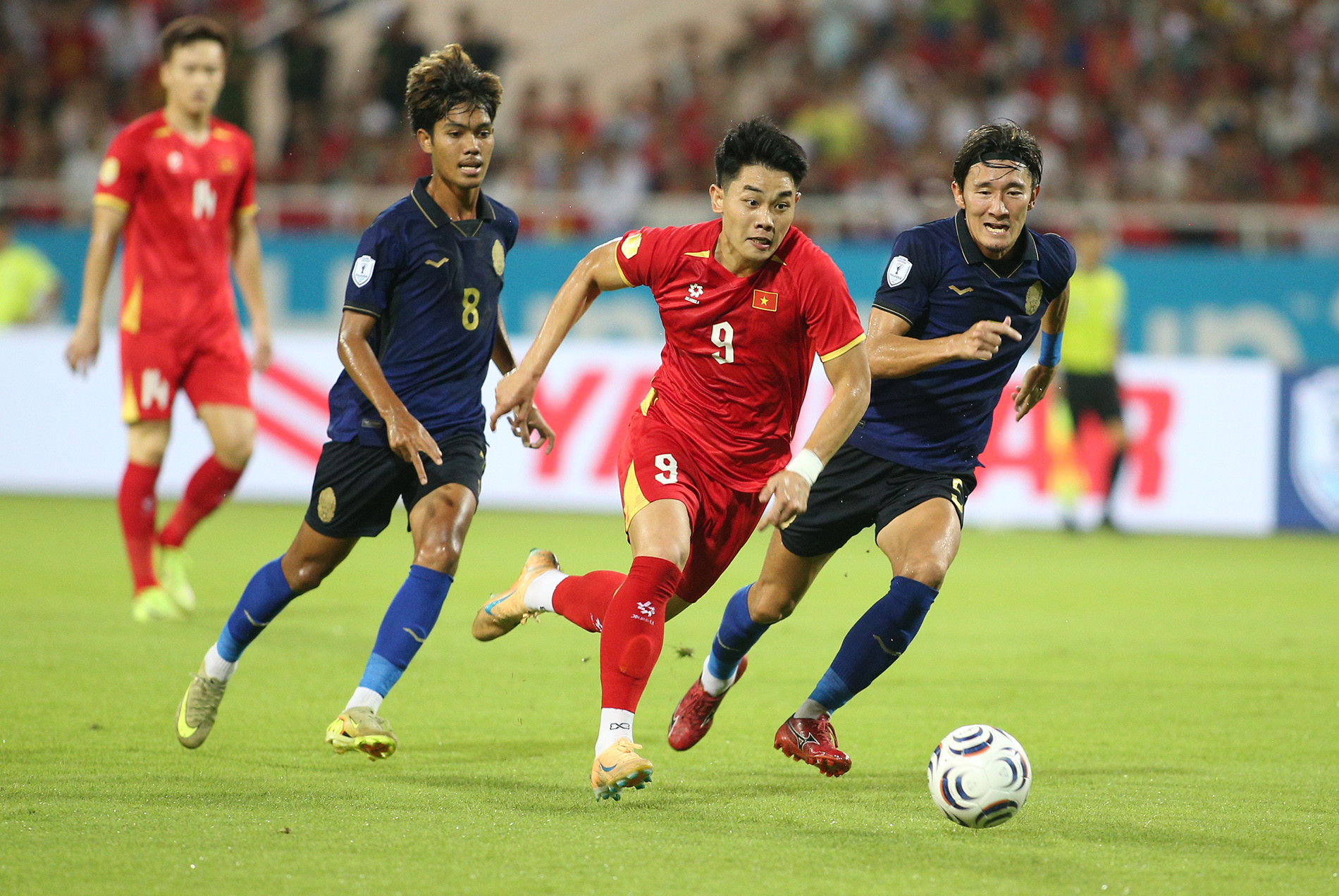 Bán kết ASEAN Cup 2026: HLV Kim Sang-sik sẽ dành bất ngờ nào cho Malaysia? - Ảnh 3.