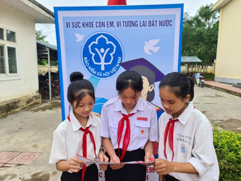 Mức đóng bảo hiểm y tế mới nhất của học sinh, sinh viên năm học 2026-2027 - Ảnh 1.