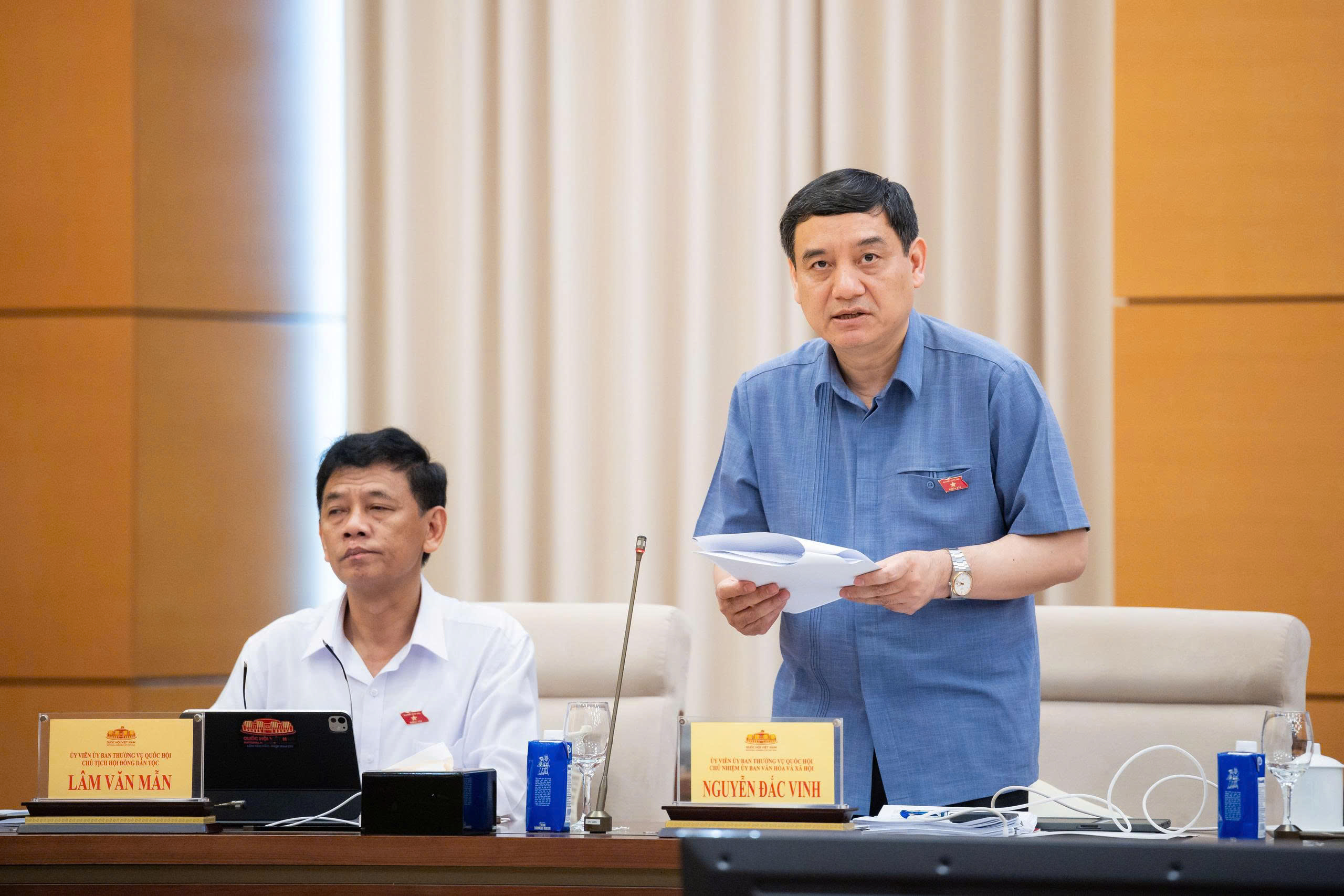 Tăng cường kiểm soát với một số nhóm xuất bản phẩm đặc thù- Ảnh 2.