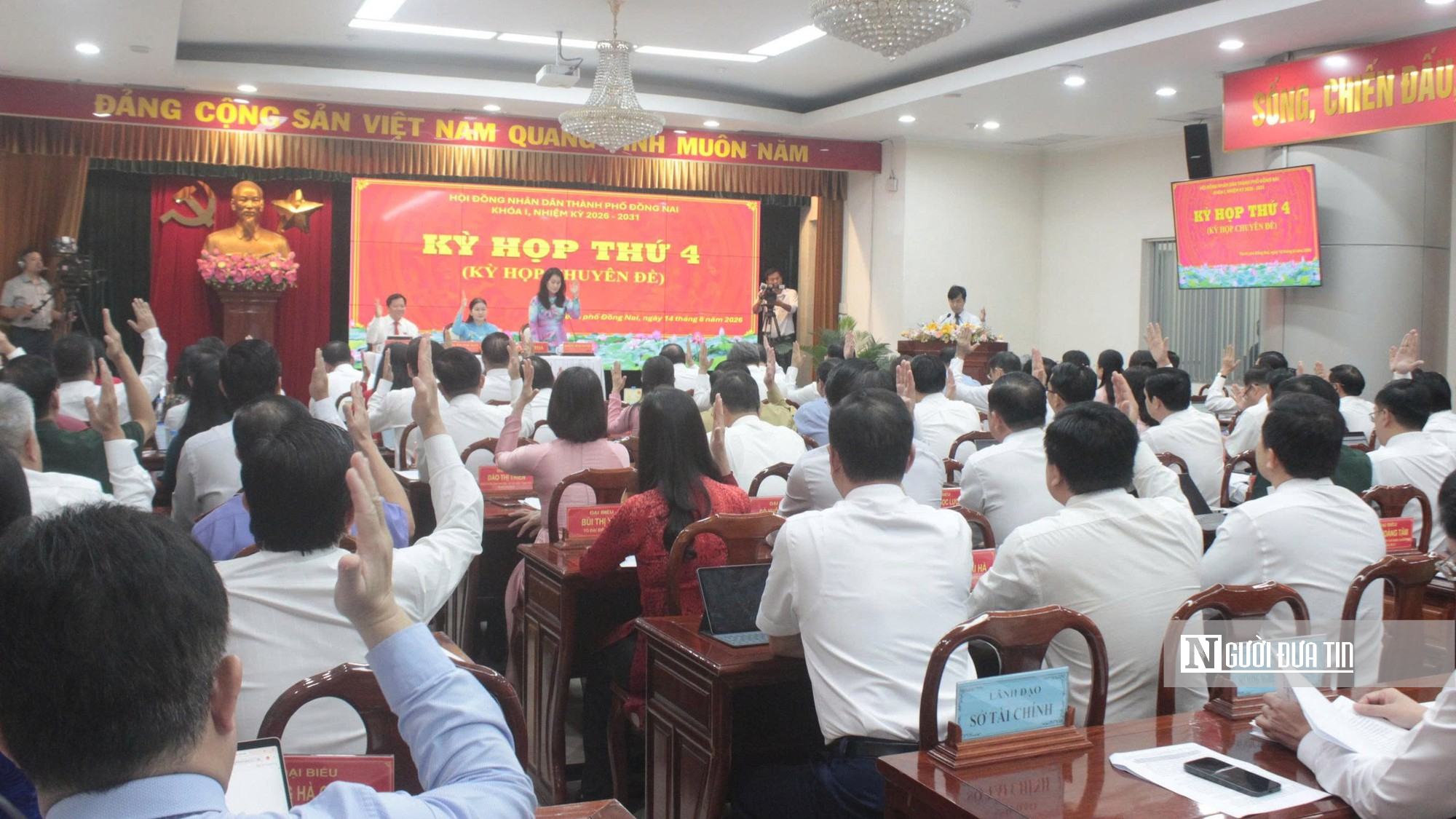 Tp.Đồng Nai kiện to&agrave;n nh&acirc;n sự l&atilde;nh đạo UBND th&agrave;nh phố- Ảnh 1.