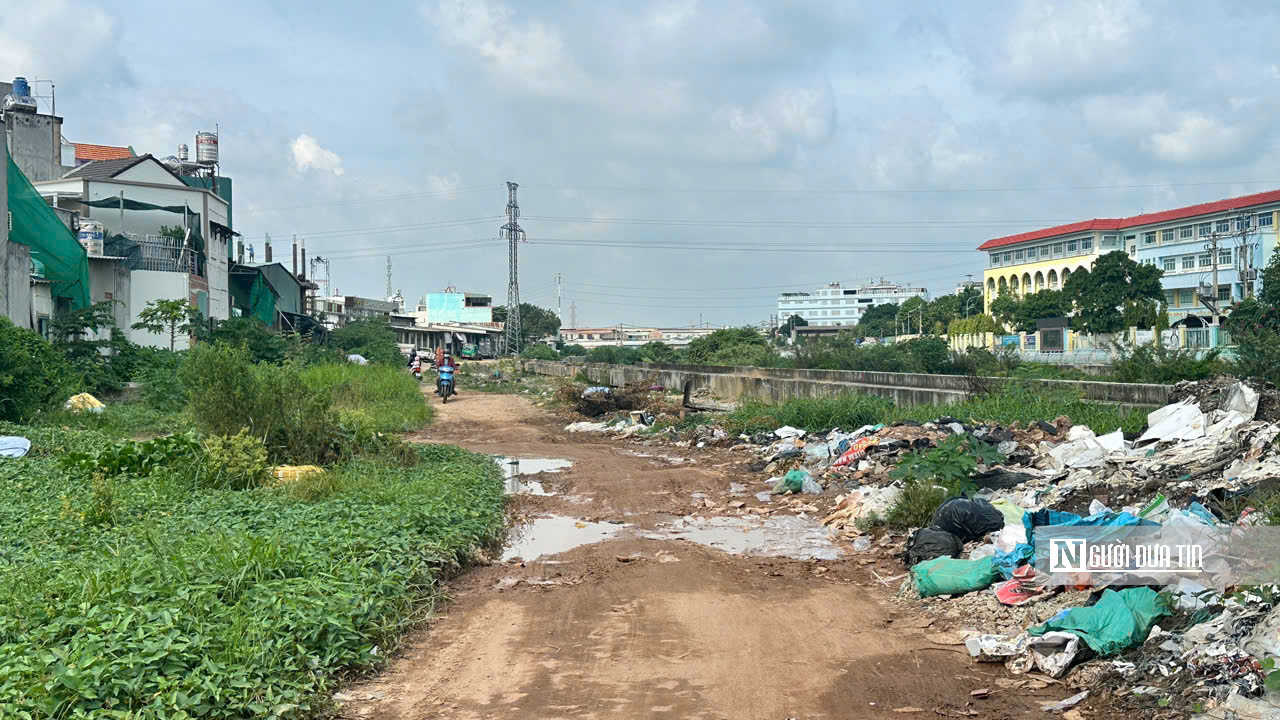 Dự &aacute;n cải tạo k&ecirc;nh Tham Lương - Bến C&aacute;t &ndash; rạch Nước L&ecirc;n: Nơi thi c&ocirc;ng rầm rộ, nơi "đứng h&igrave;nh" - Ảnh 10.