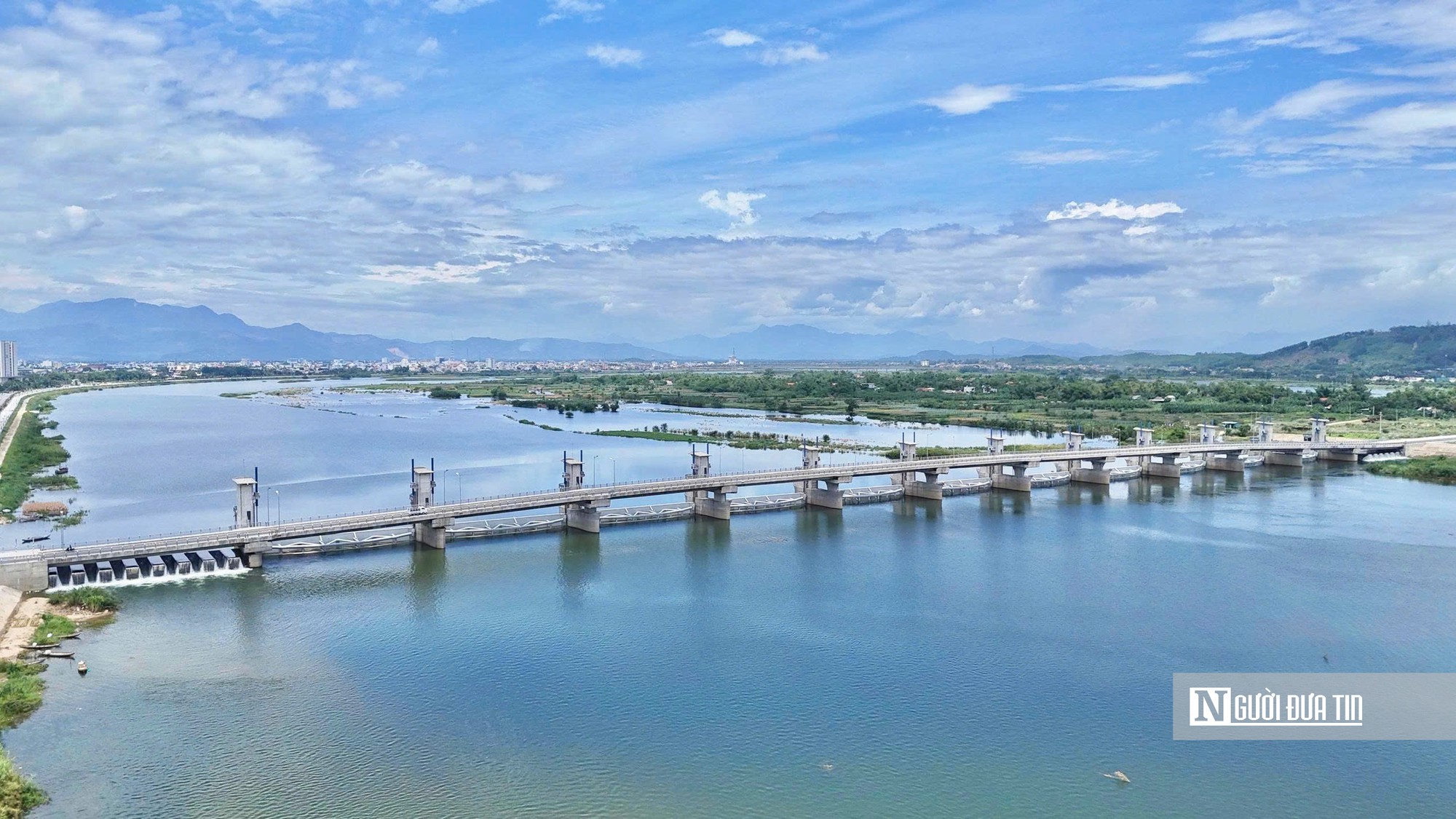 Ngắm sông Trà Khúc "thay áo" khi đập dâng gần 1.500 tỷ đồng tích nước- Ảnh 12.