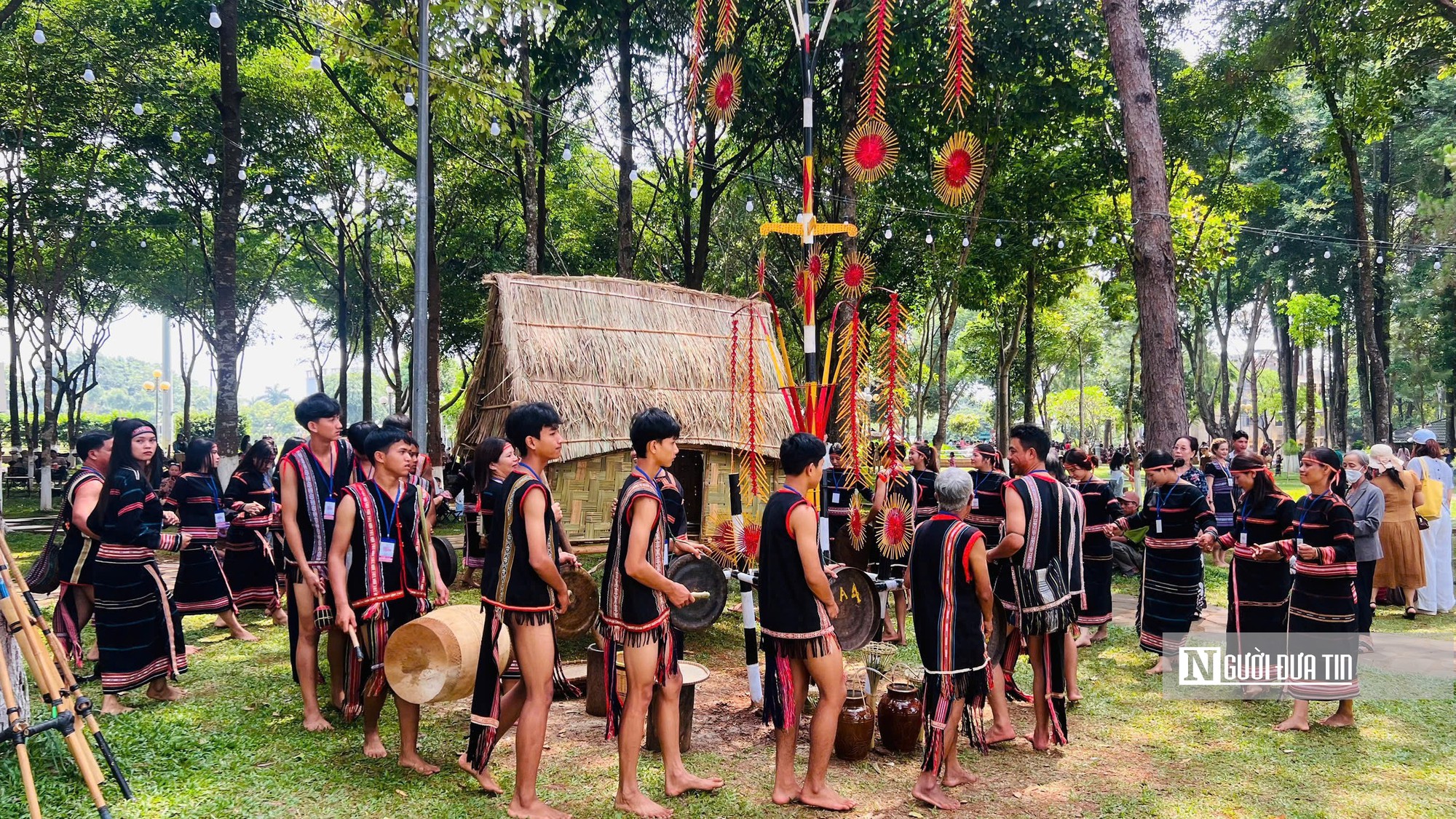 Phó Chủ tịch thường trực Hiệp hội Du lịch Việt Nam: "Đại ngàn và biển xanh" là cơ hội lớn hút khách quốc tế đến Gia Lai- Ảnh 4.