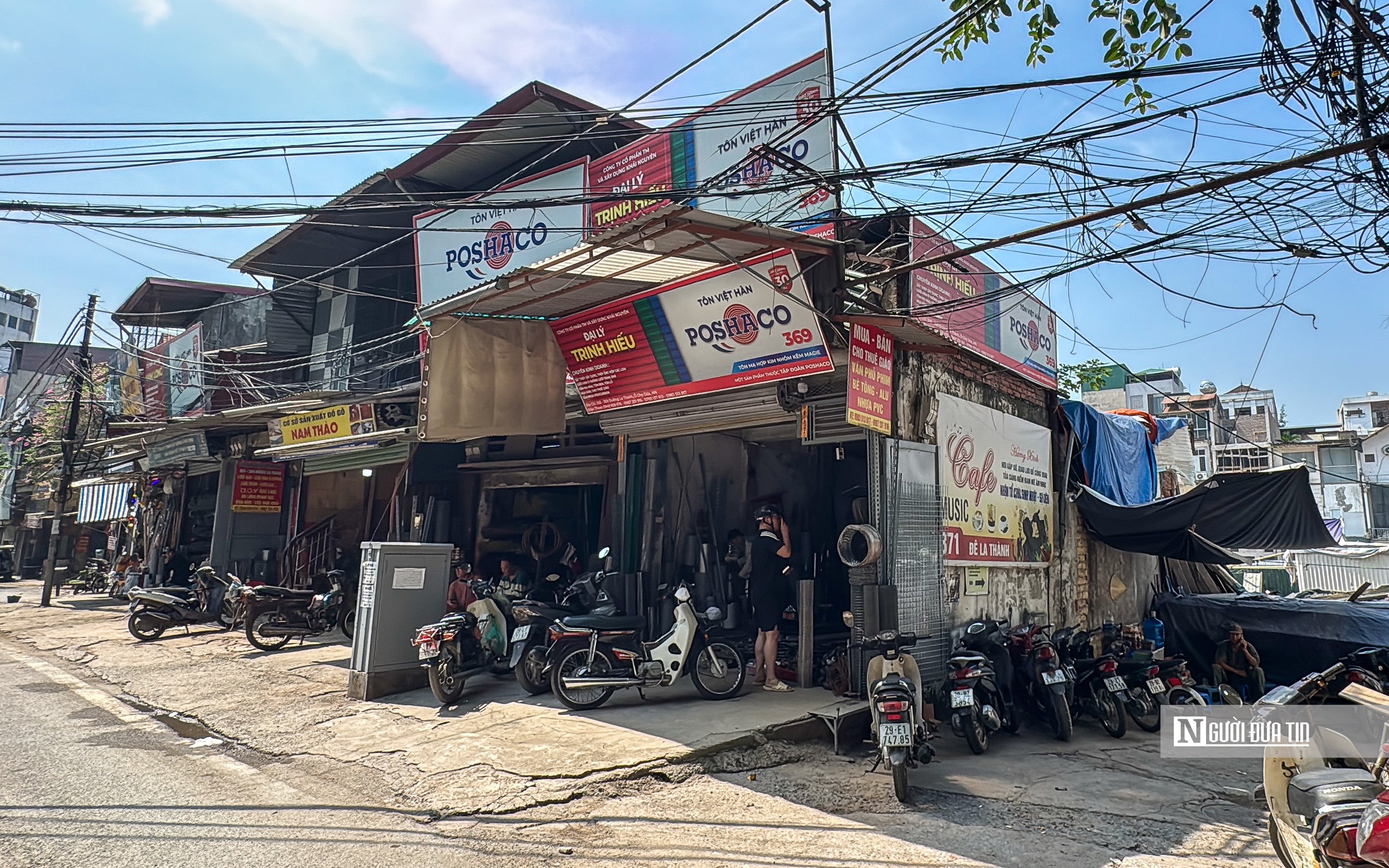 Khu đất xen kẹt trên Vành đai 1 làm vườn hoa, cây xanh thế chỗ cho nhà siêu mỏng siêu méo- Ảnh 6.