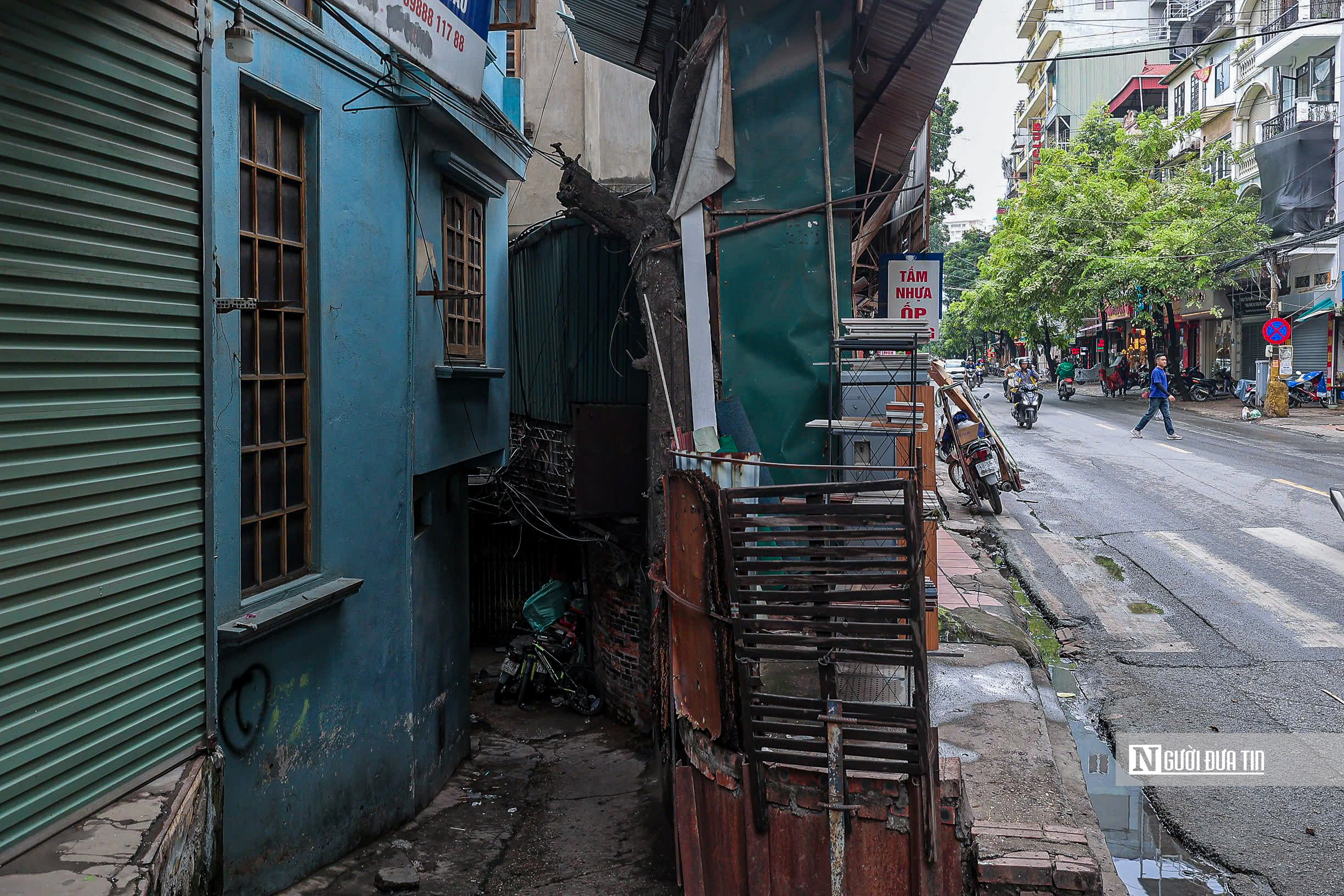 Khu đất xen kẹt trên Vành đai 1 làm vườn hoa, cây xanh thế chỗ cho nhà siêu mỏng siêu méo- Ảnh 9.