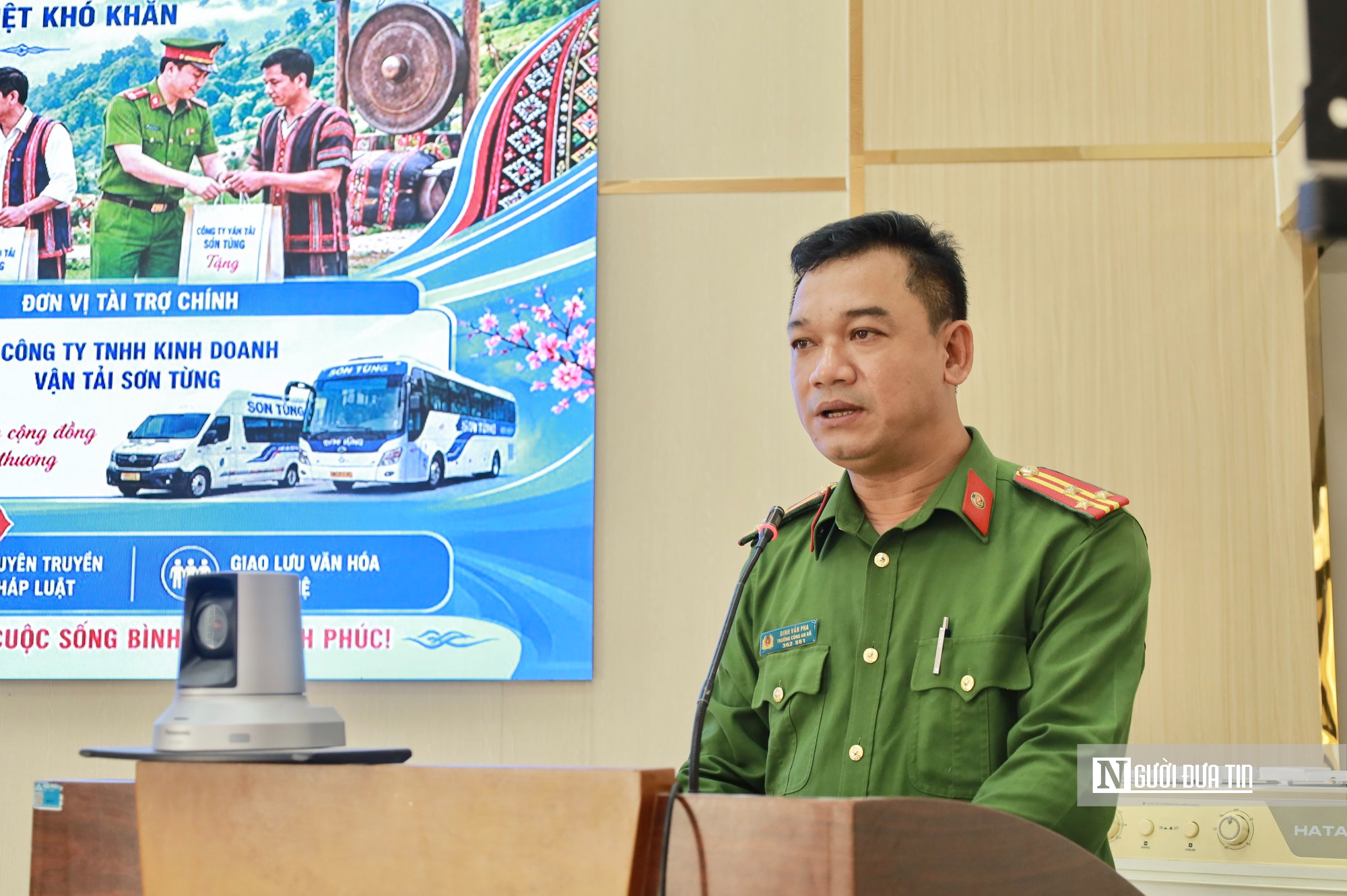 Đời sống v&agrave; Ph&aacute;p luật chung tay "tiếp sức" cho h&agrave;ng chục hộ kh&oacute; khăn ở Quảng Ng&atilde;i- Ảnh 4.