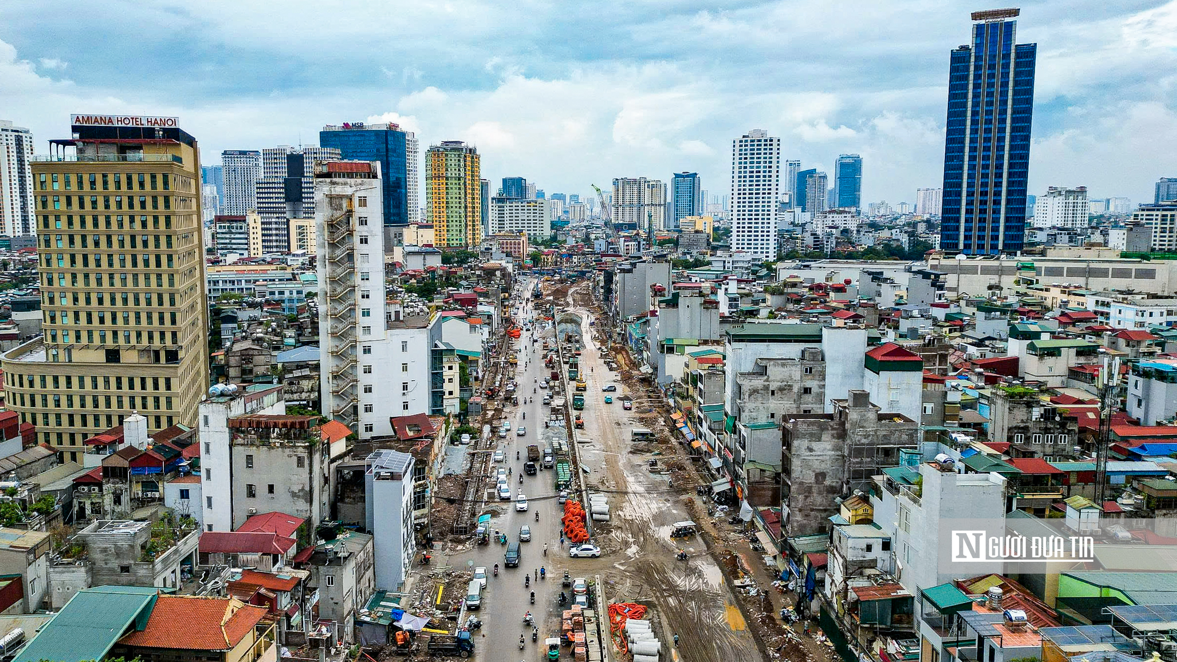 Khu đất xen kẹt trên Vành đai 1 làm vườn hoa, cây xanh thế chỗ cho nhà siêu mỏng siêu méo- Ảnh 1.