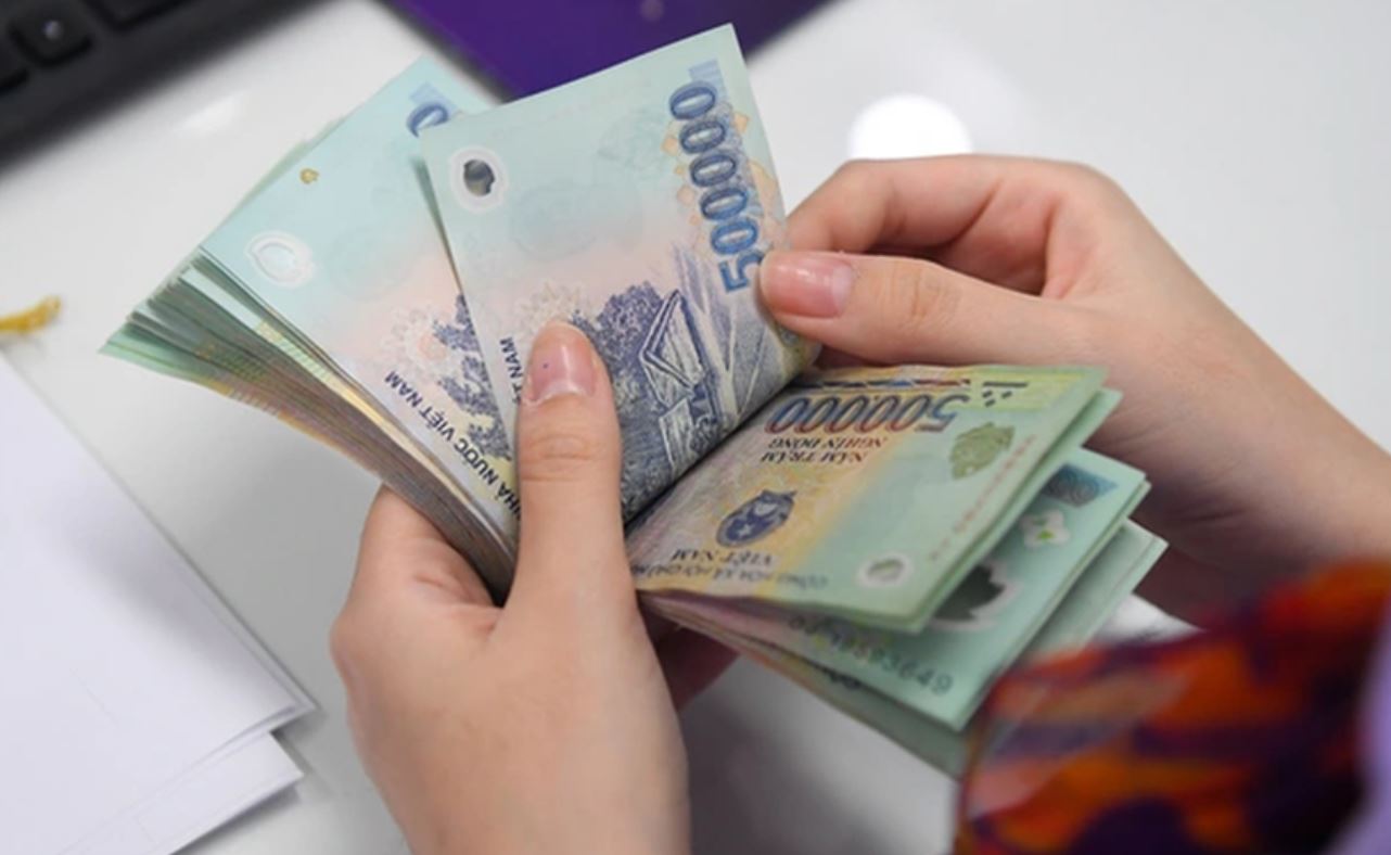 Có được hưởng trợ cấp thai sản và trợ cấp thất nghiệp cùng lúc hay không? - Ảnh 1.