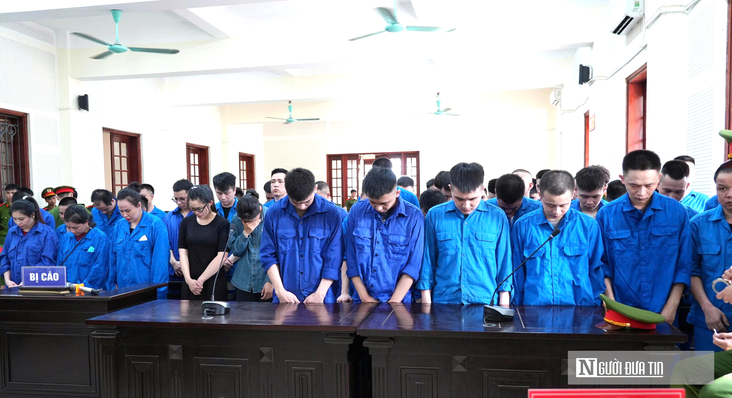 Kịch bản hoàn hảo của nhóm lừa đảo công nghệ cao vừa 