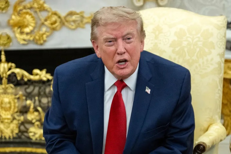 Tổng thống Trump tuyên bố không có kế hoạch đàm phán với Iran - Ảnh 1.