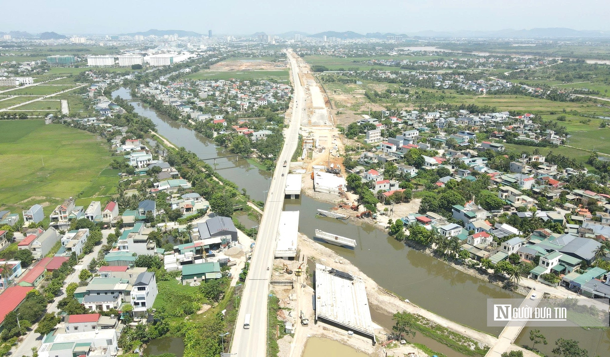 Đầu tư công - động lực bứt tốc để Thanh Hóa hiện thực hóa mục tiêu tăng trưởng hai con số- Ảnh 2.