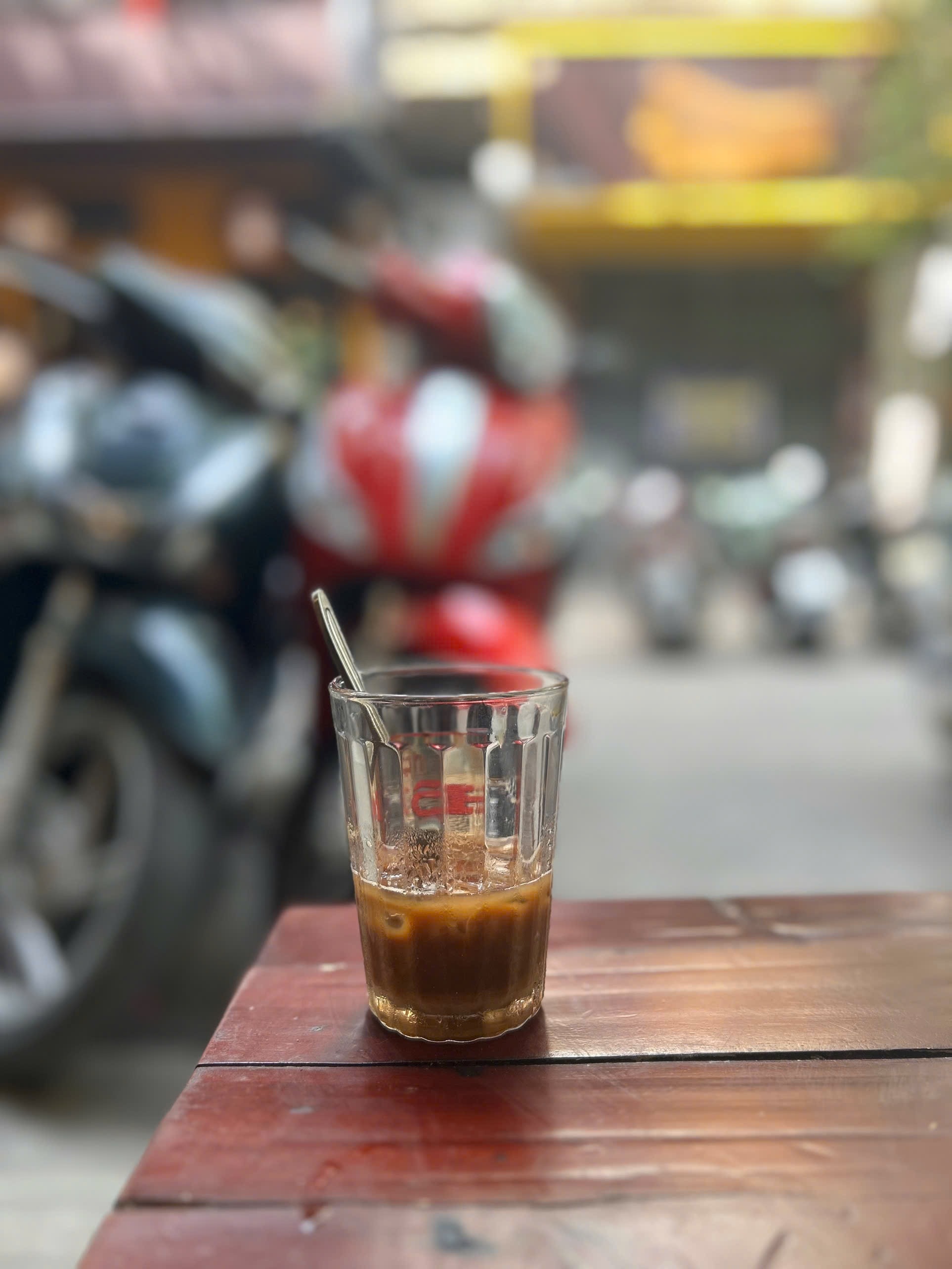 Người bị tăng huyết áp có thể uống cà phê hàng ngày?- Ảnh 2.