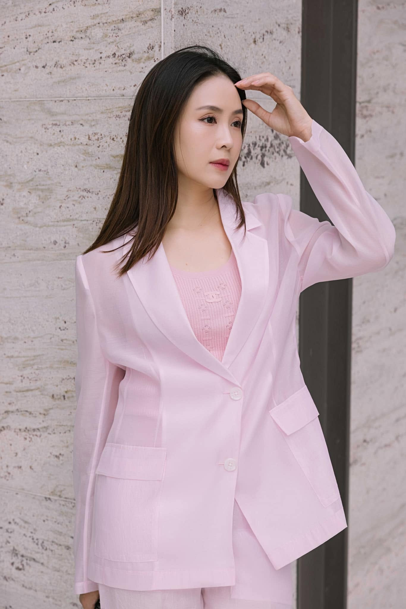 Cuộc sống kín tiếng bậc nhất của nữ diễn viên VTV, nhan sắc tuổi 43 khiến nhiều người ngưỡng mộ - Ảnh 8.