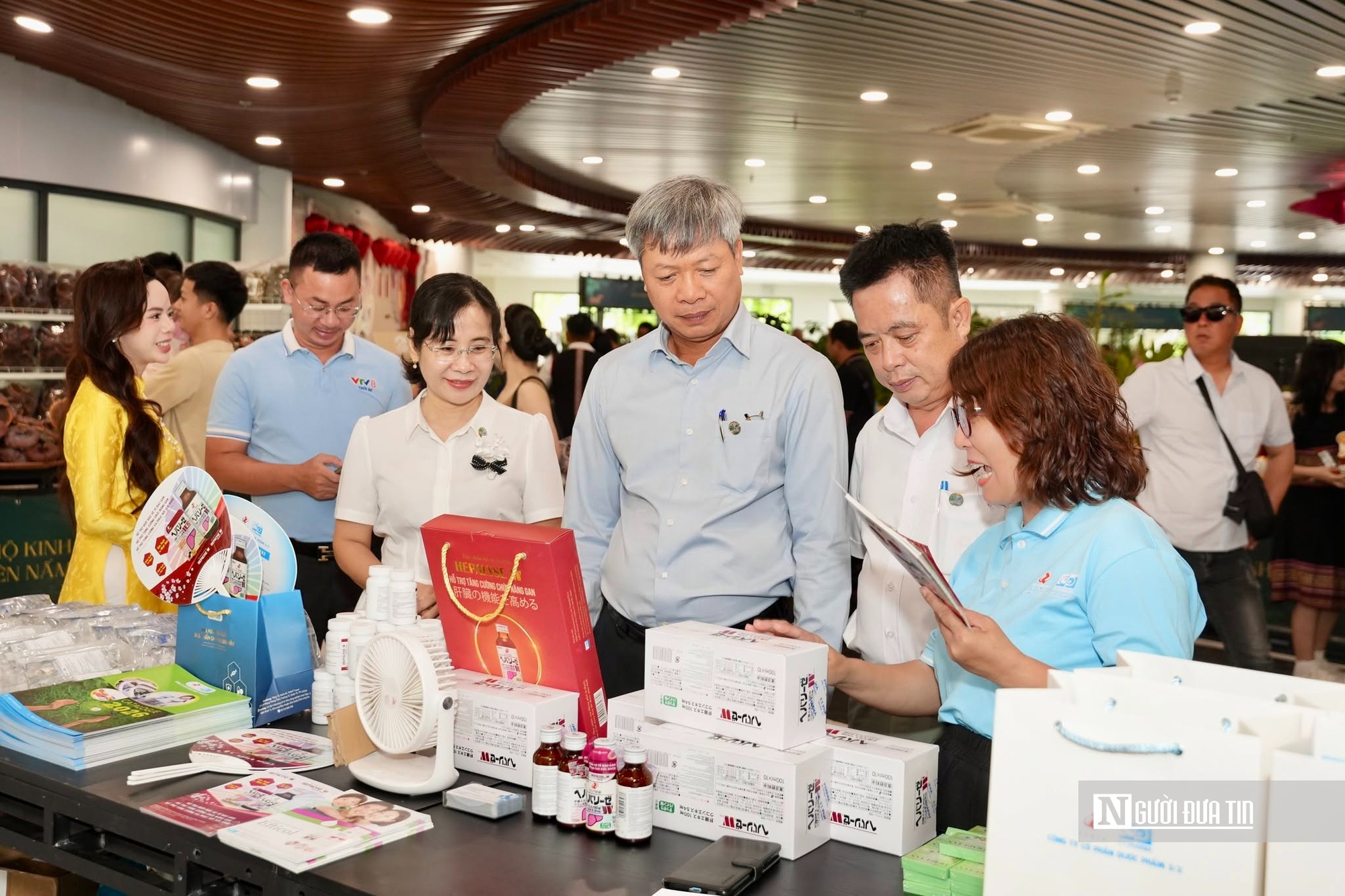 Ph&oacute; Chủ tịch Đ&agrave; Nẵng: Phải đi nhanh hơn để s&acirc;m Ngọc Linh cạnh tranh với thế giới- Ảnh 3.