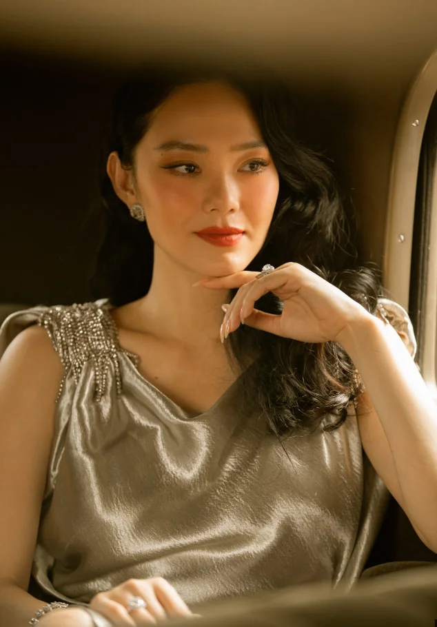 "Mẹ mìn" Minh Hằng gây bất ngờ - Ảnh 2.