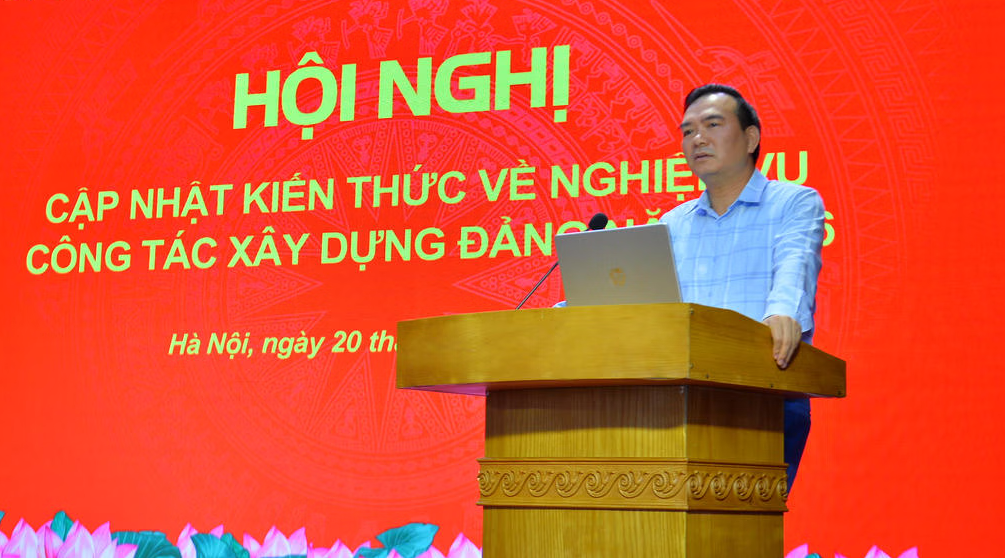 Nâng cao năng lực tham mưu, đưa công tác xây dựng Đảng sát thực tiễn - Ảnh 1.