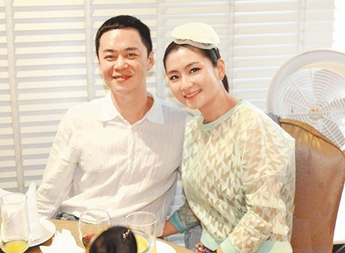 "Người tình trong mộng của hàng triệu chàng trai" gây sốc với ngoại hình khác lạ - Ảnh 6.
