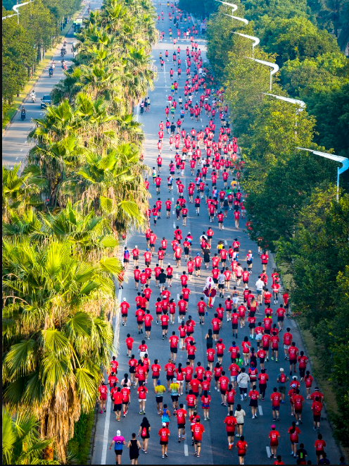 Chiến dịch chạy bộ trực tuyến trong khuôn khổ giải Marathon quốc tế Hà Nội Techcombank cán mốc gây quỹ 5 tỷ đồng chỉ trong 11 ngày - Ảnh 3.