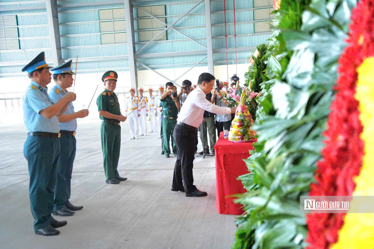 Chuyến bay đặc biệt chở 7.104 mẫu hài cốt liệt sĩ Tp.HCM đi tìm tên- Ảnh 5.